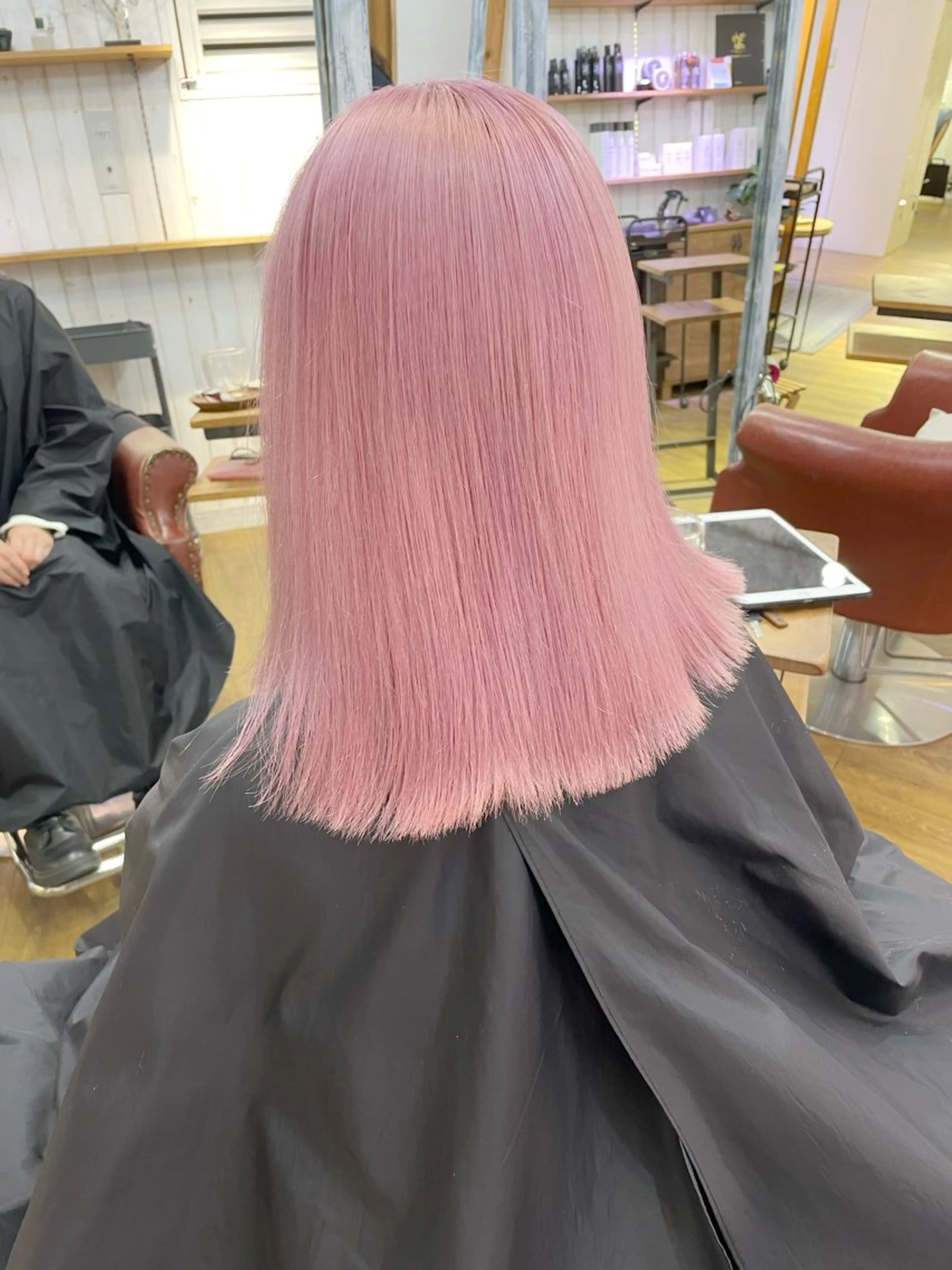セミロング カラー かわさき ともやのヘアスタイル