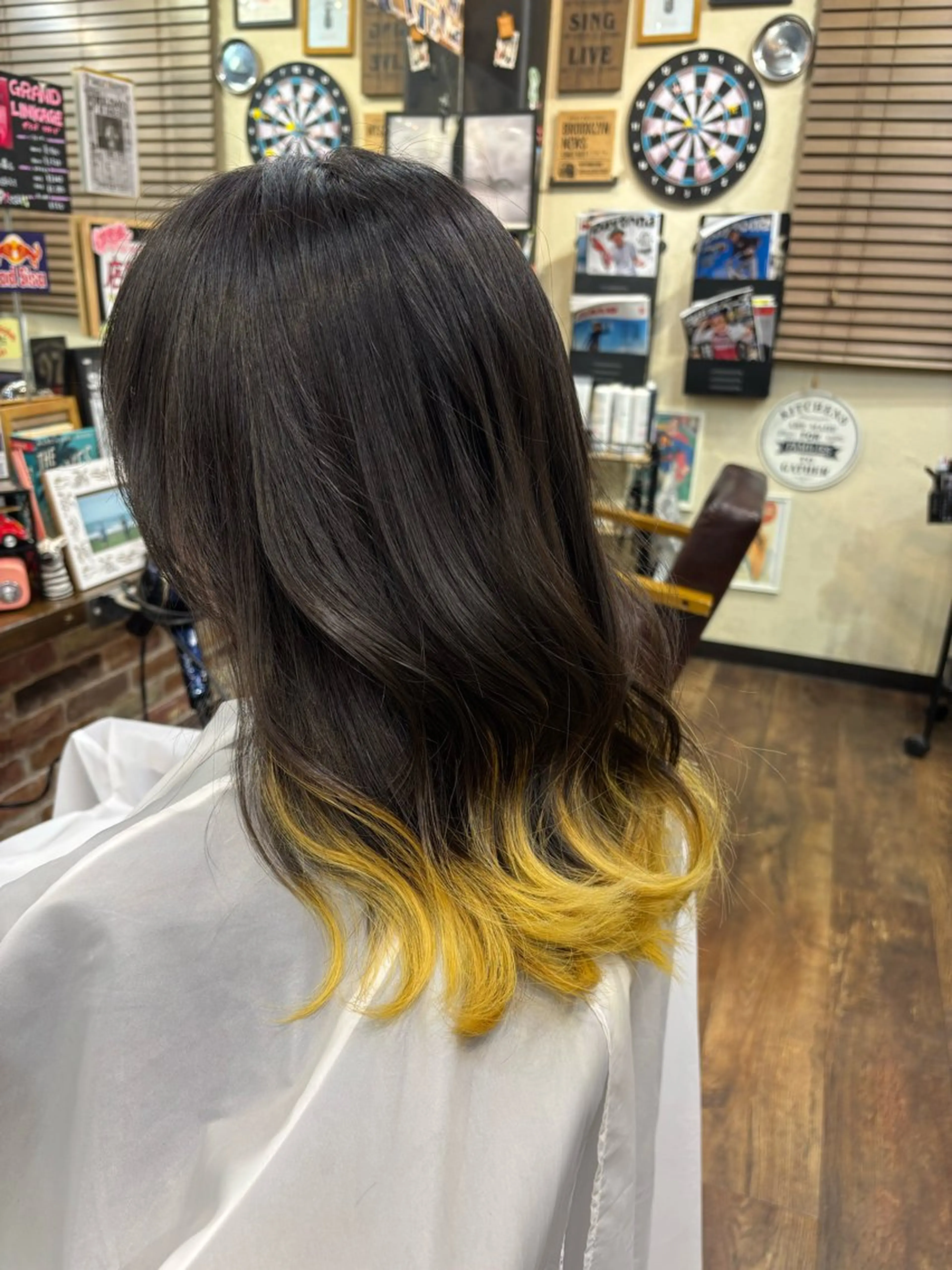 ミディアム カラー グラデーションカラー 福田 有紗のヘアスタイル