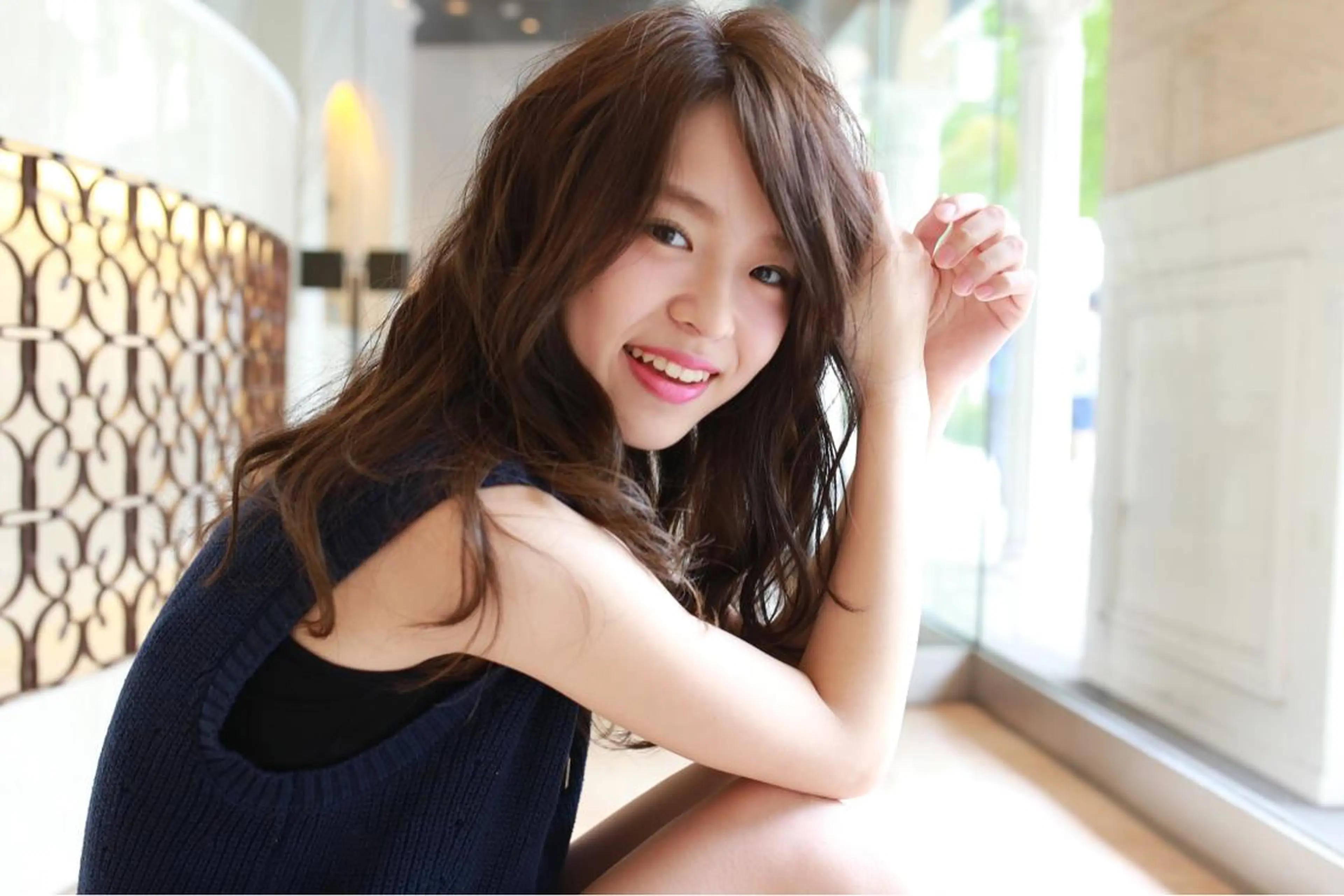 セミロング カラー ヘアカラー トリートメント 近藤 和輝のヘアスタイル