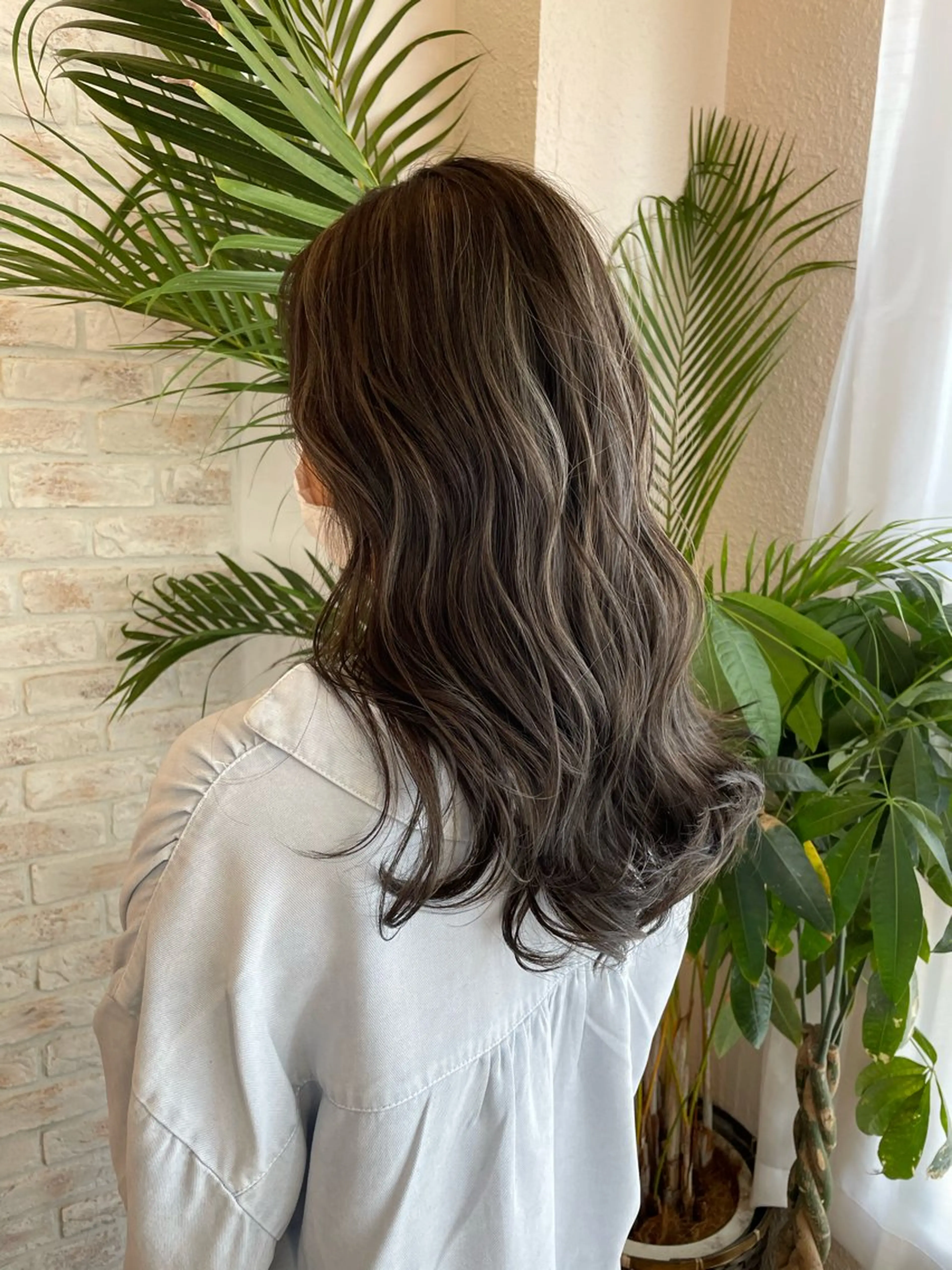 ミディアム ハイライト ヘアカラー DALIA(ダリア)所属・艶髪💎美容師 TATSUYAのヘアスタイル