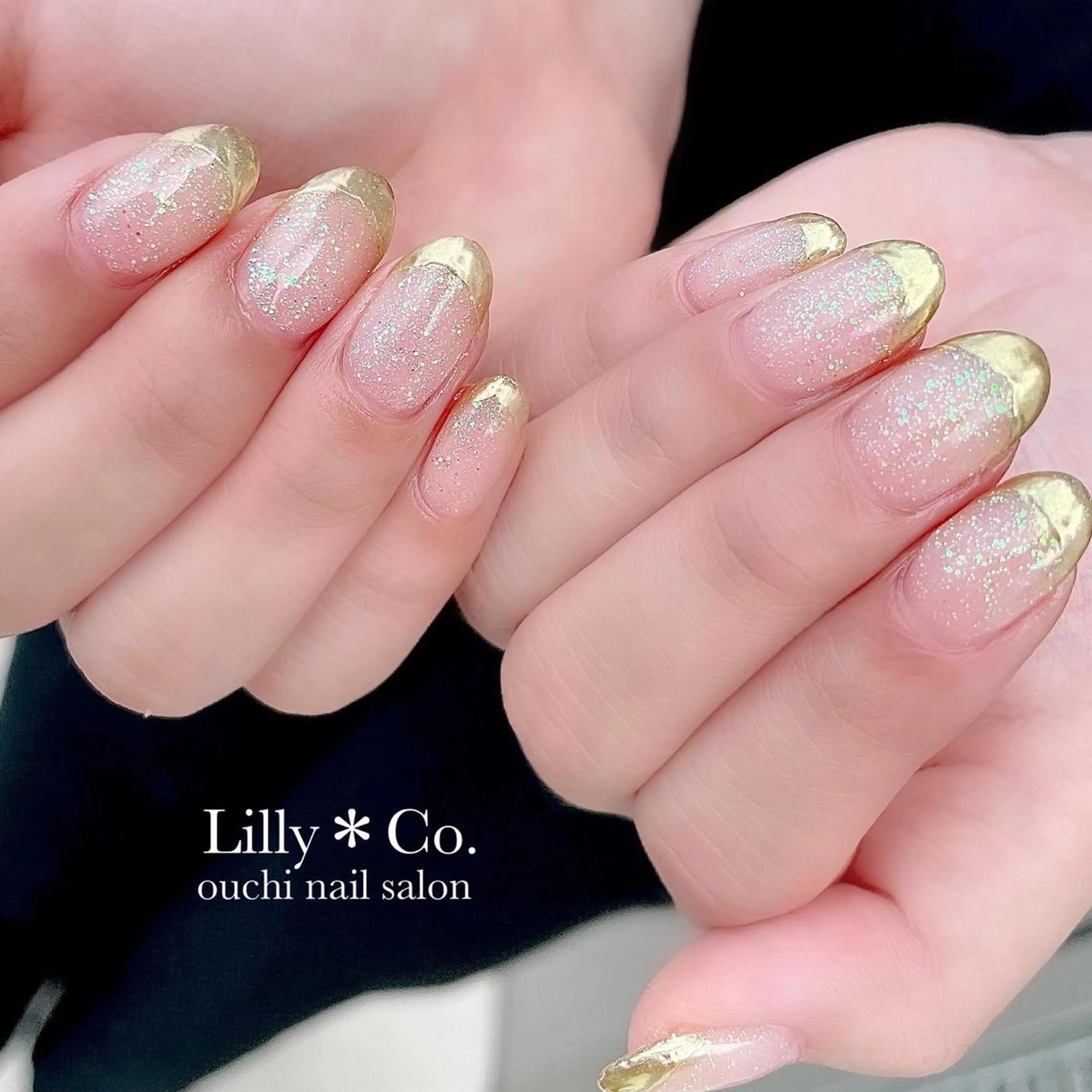 ネイル フレンチネイル キラキラネイル ミラーネイル ハンドネイル ハンドケア Lilly Co.のネイルデザイン