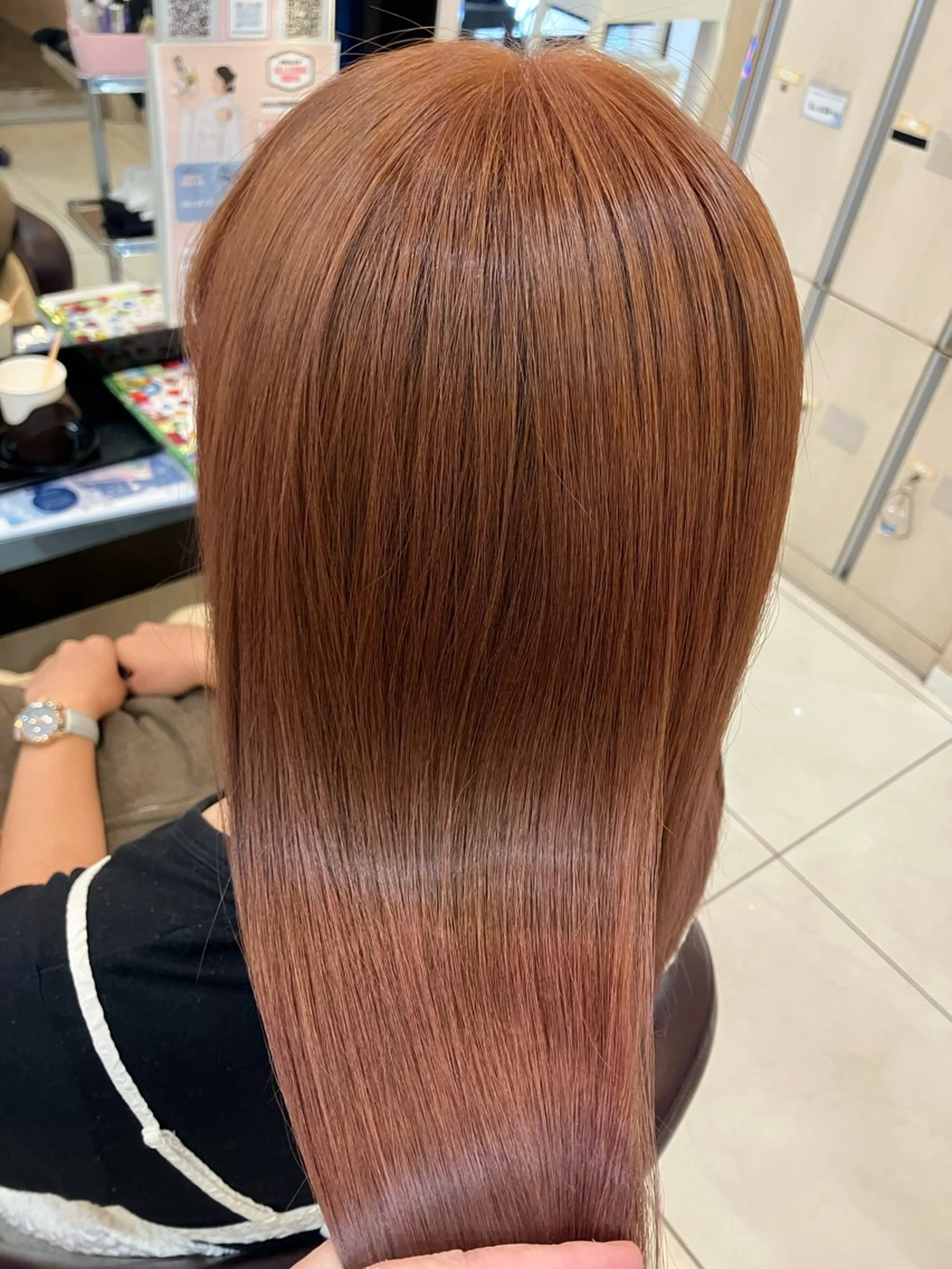 セミロング ヘアカラー トリートメント yukari 艶髪ヘアのヘアスタイル