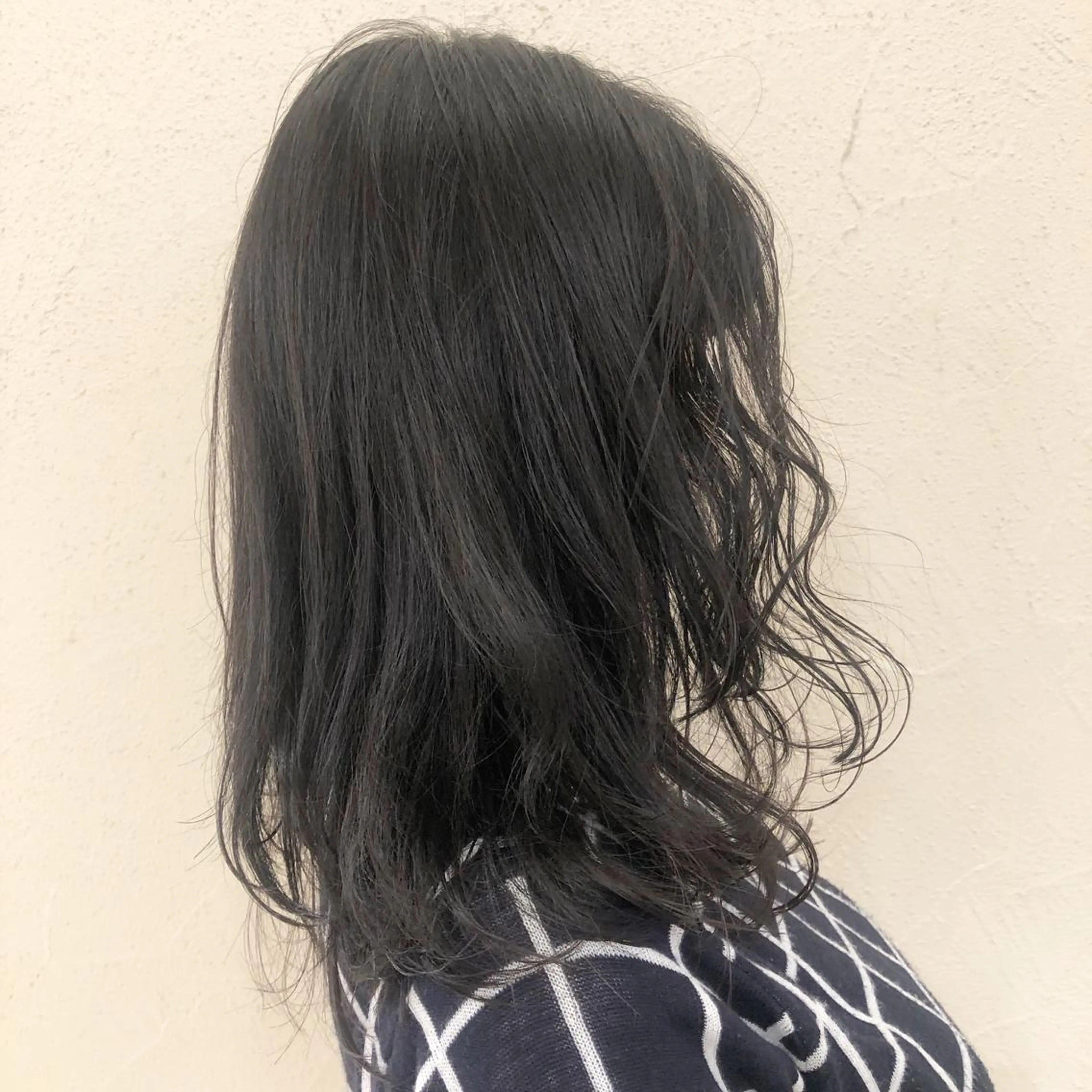 セミロング カット ヘアカラー 野上 綾香のヘアスタイル