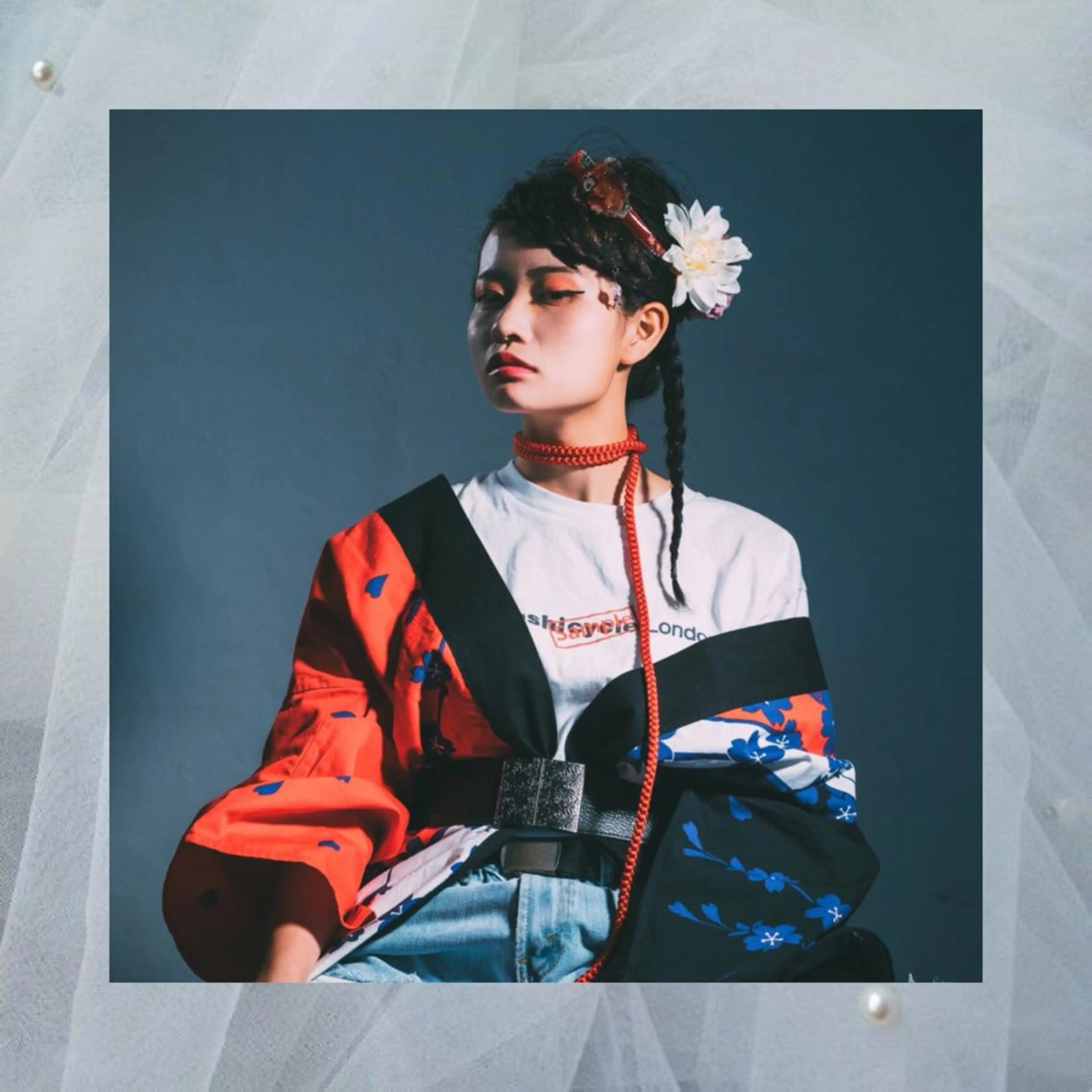 ロング カラー ヘアアレンジ 韓国レイヤーカット/ 儚げカラーチナツのヘアスタイル