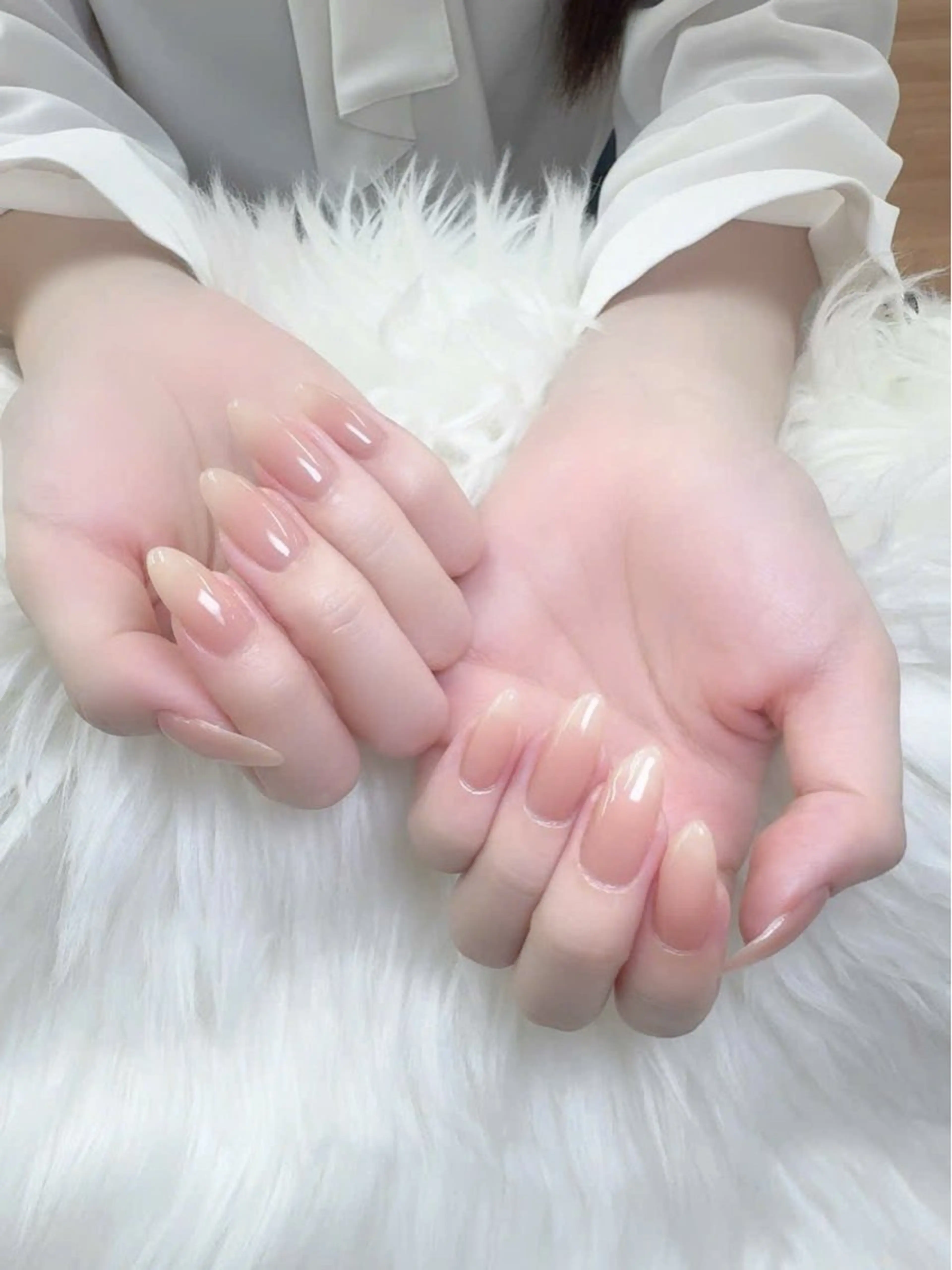 ネイル フレンチネイル グラデーション キラキラネイル 韓国ネイル マグネットネイル フットネイル Hara Nail 【パラジェル使用】のネイルデザイン