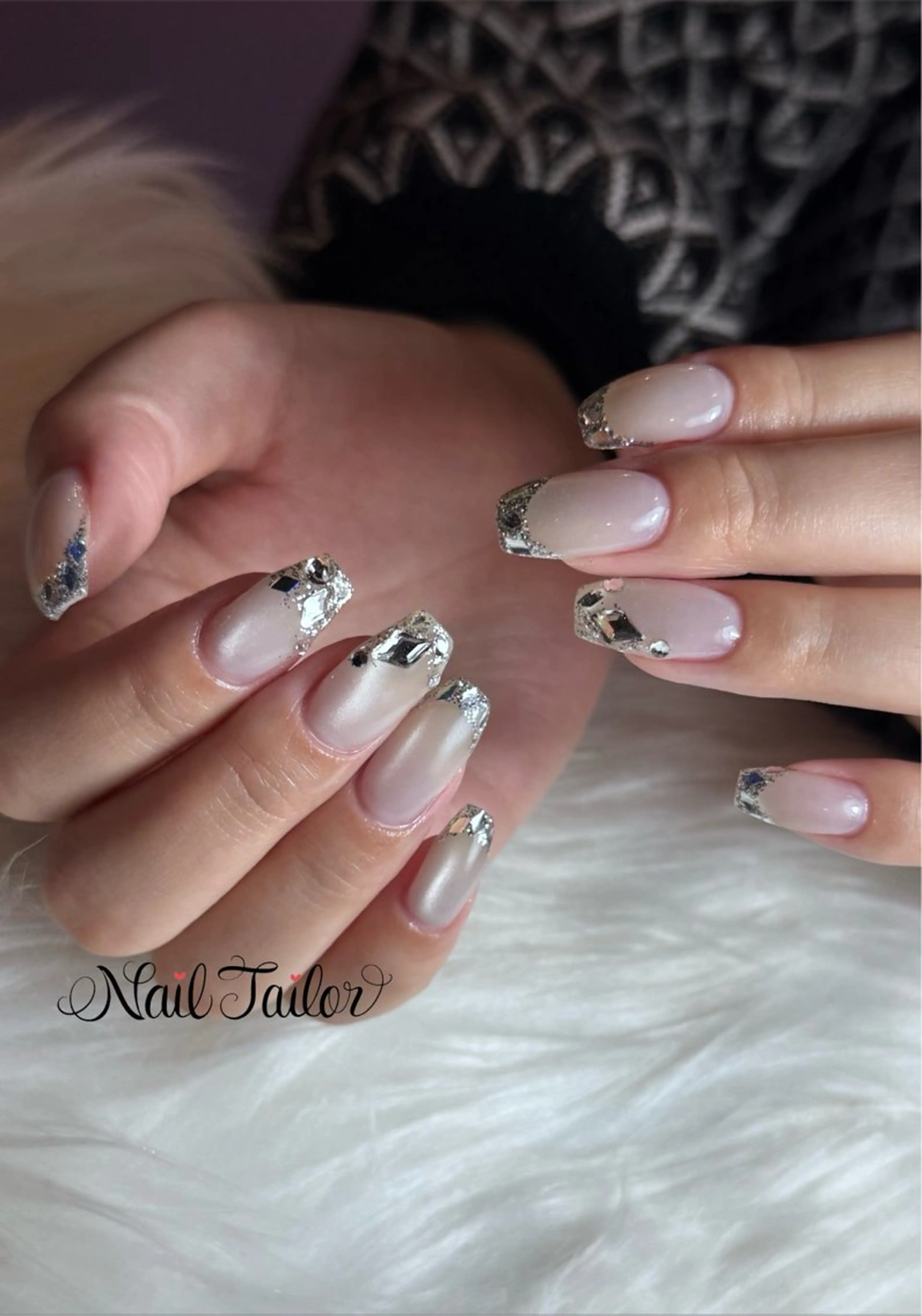 ネイル フレンチネイル ガラスフレンチ キラキラネイル ワンカラーネイル ホワイト ハンドネイル NailTailor ネイルテイラーのネイルデザイン