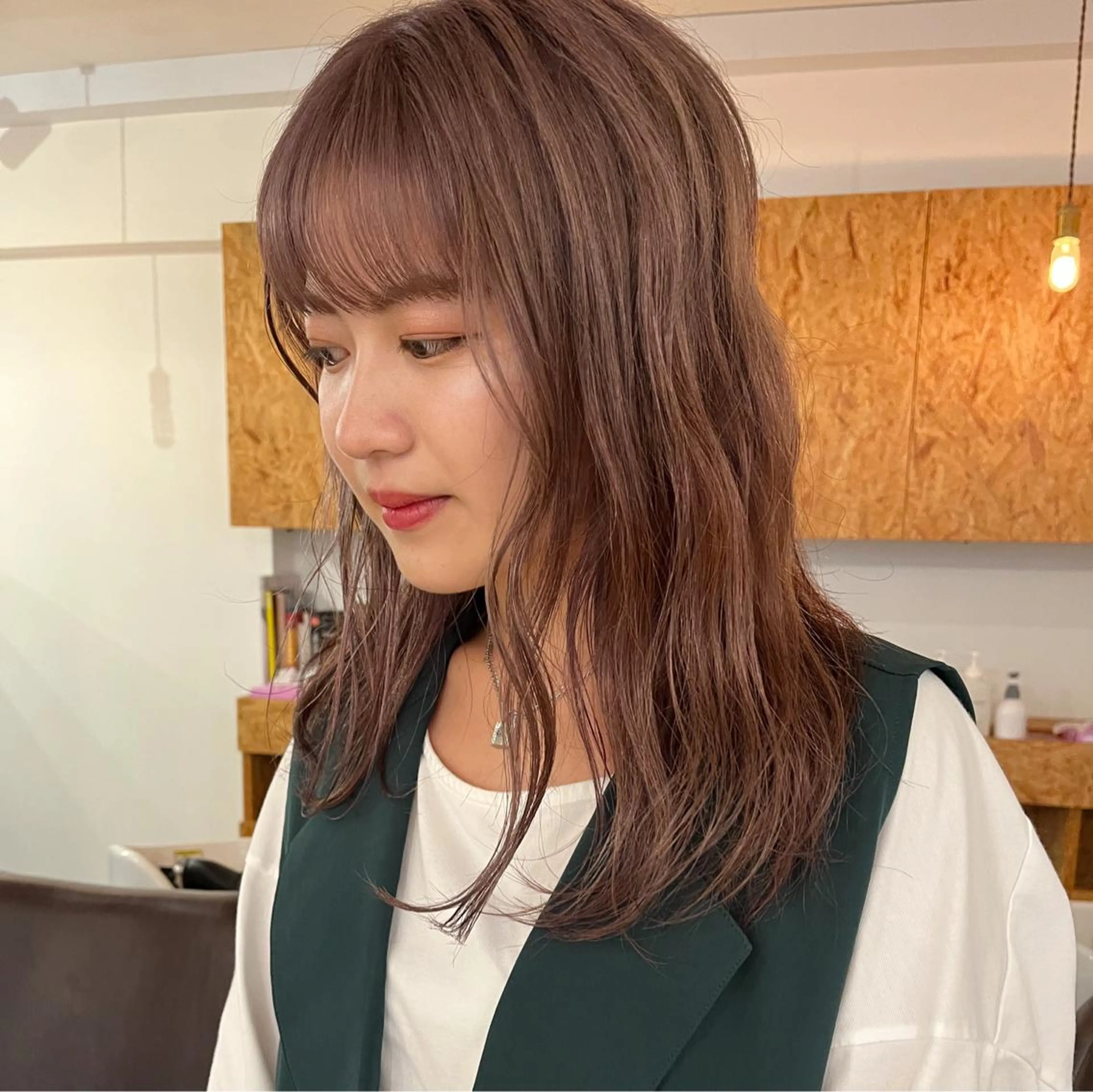 セミロング 暖色/パーマ 🌼クニトウメイのヘアスタイル