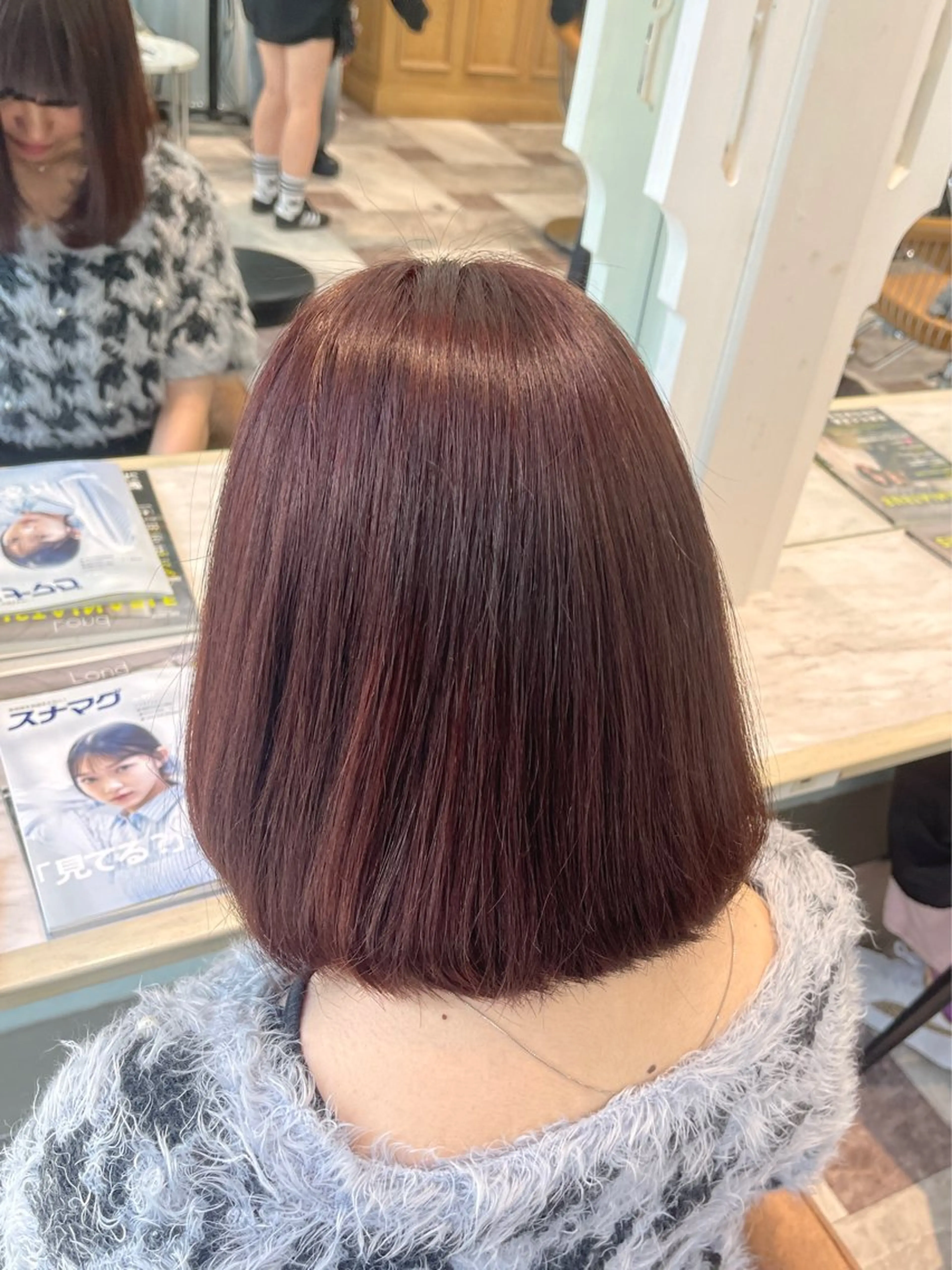 ミディアム ボブ ハイライト 髪質改善 ヘアカラー トリートメント 栄ハイトーン/ ベージュカラー中園薪のヘアスタイル