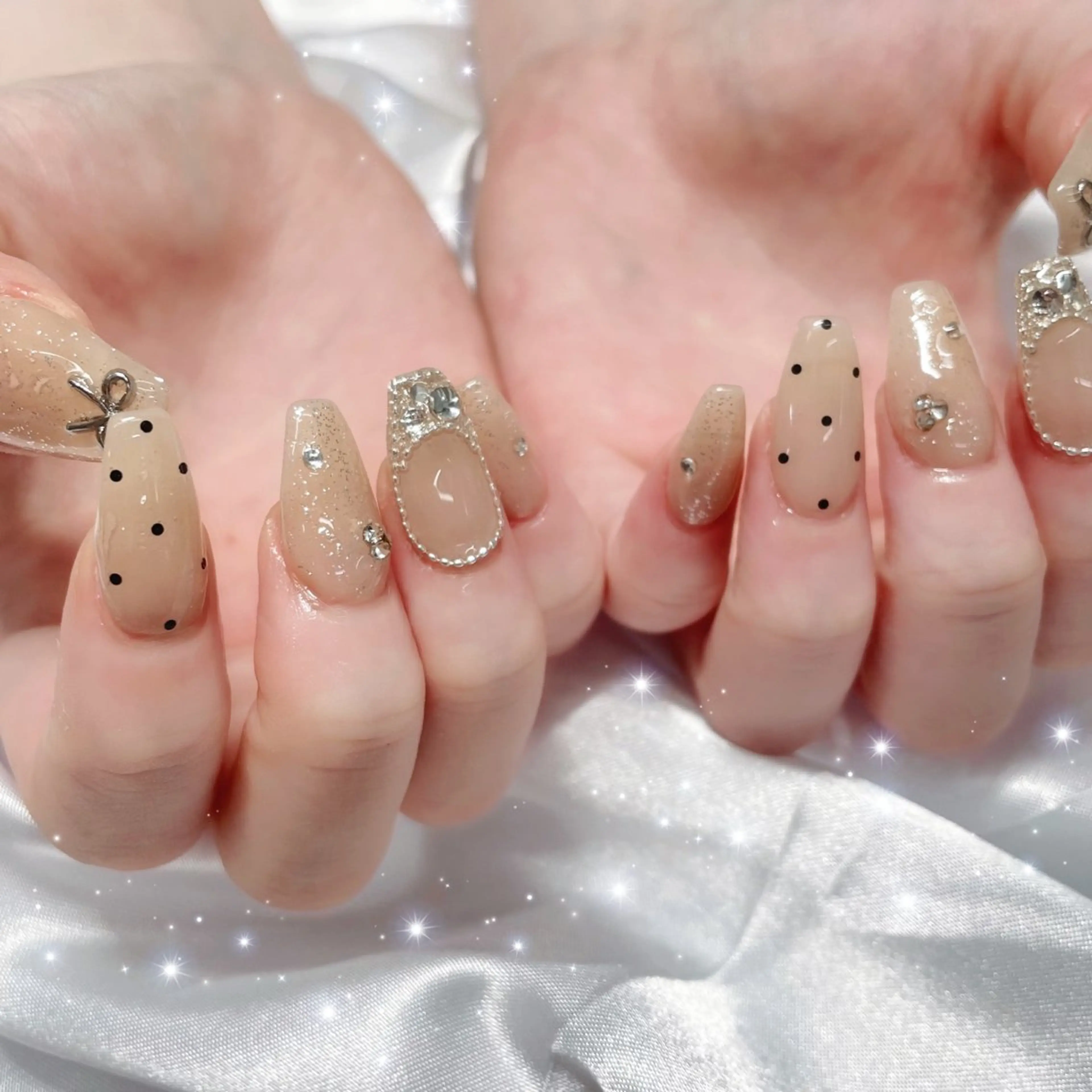 ネイル リボン ワンホンネイル ハンドネイル 💕WOLTOKYO 池袋💕maiのネイルデザイン