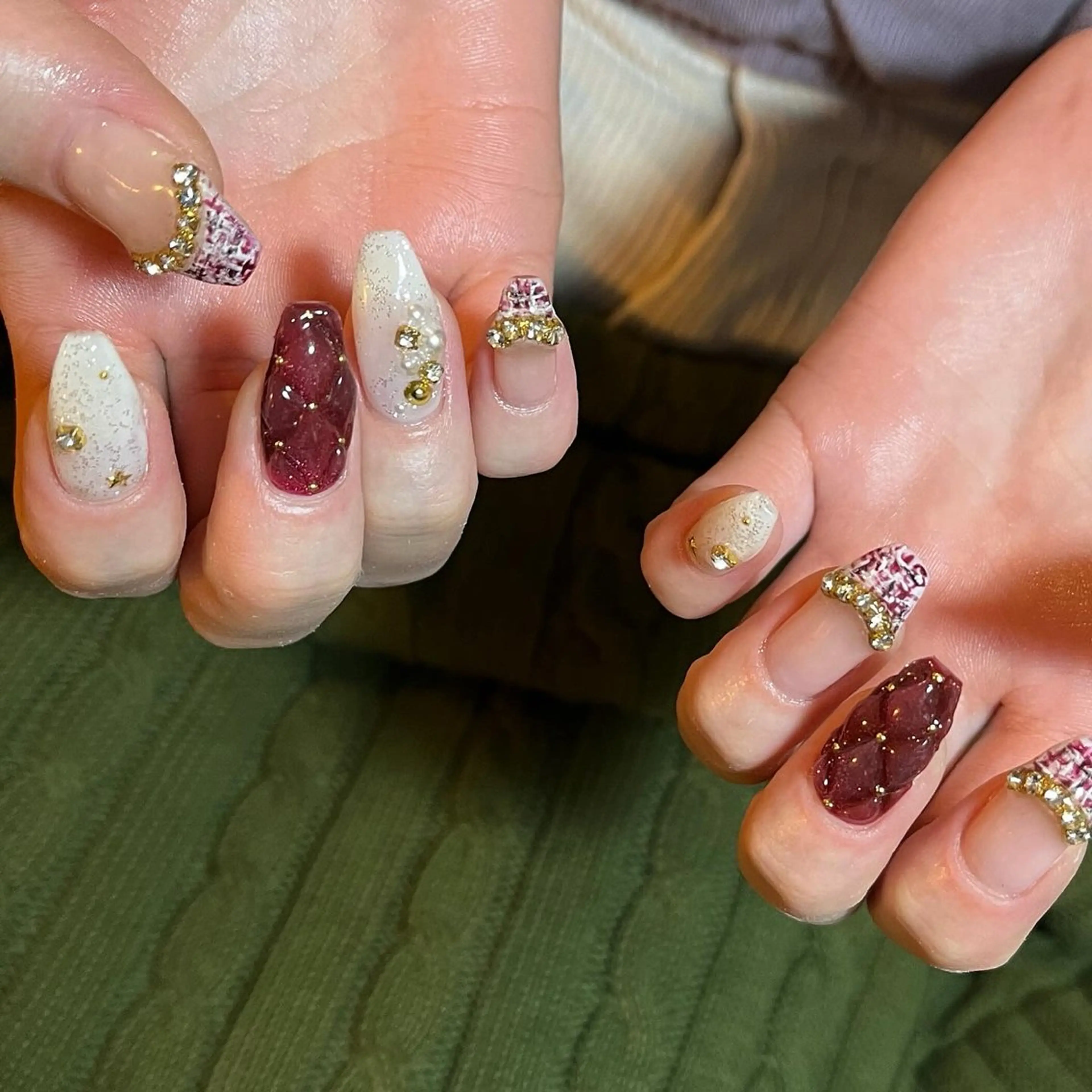 ネイル ツイードネイル 冬ネイル フリーランス¨̮⃝ ネイリストOKADAのネイルデザイン