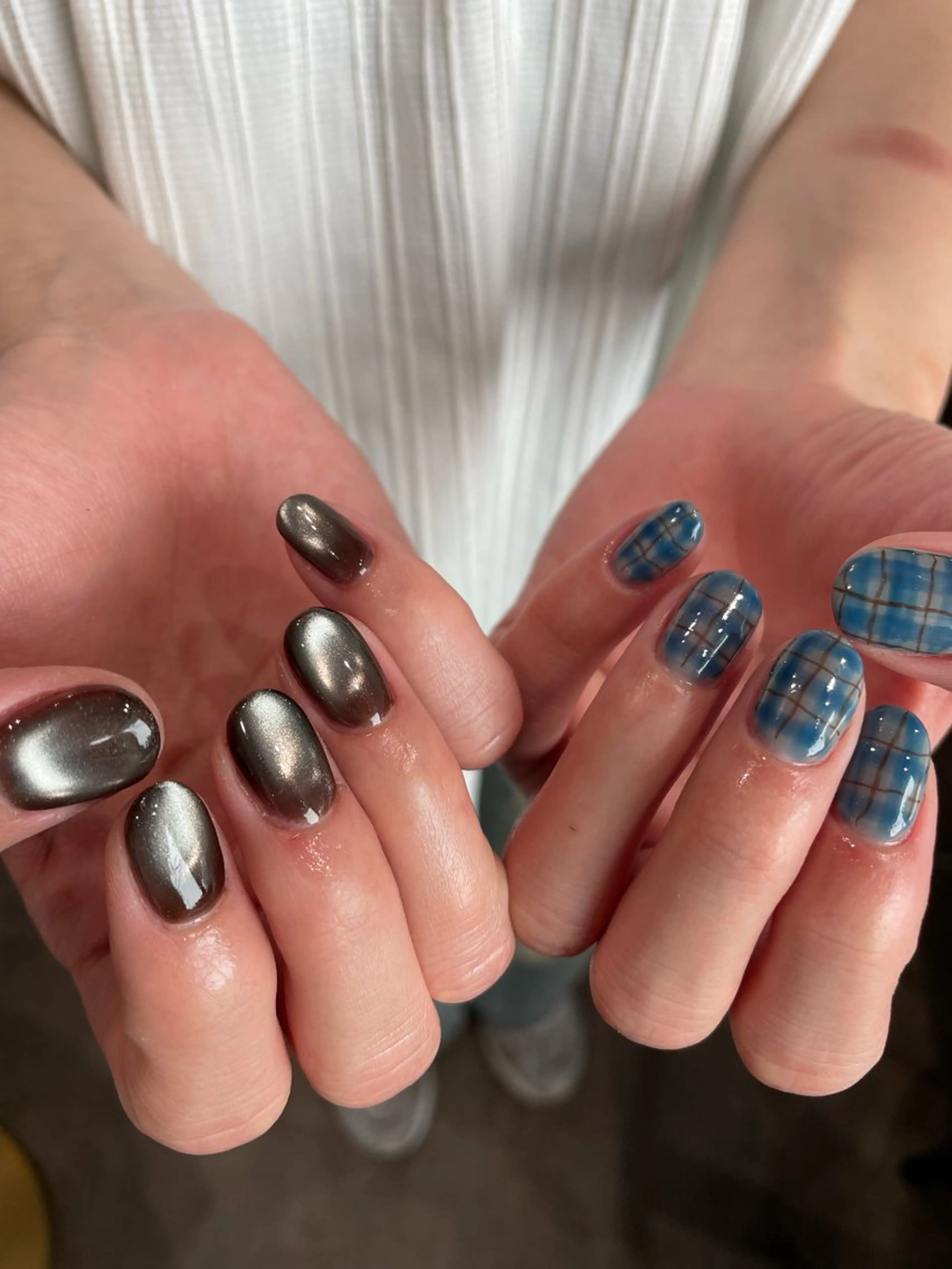 ネイル マグネットネイル ニュアンスネイル ハンドネイル ナチュラル透明感🌱 小山美樹子のヘアスタイル