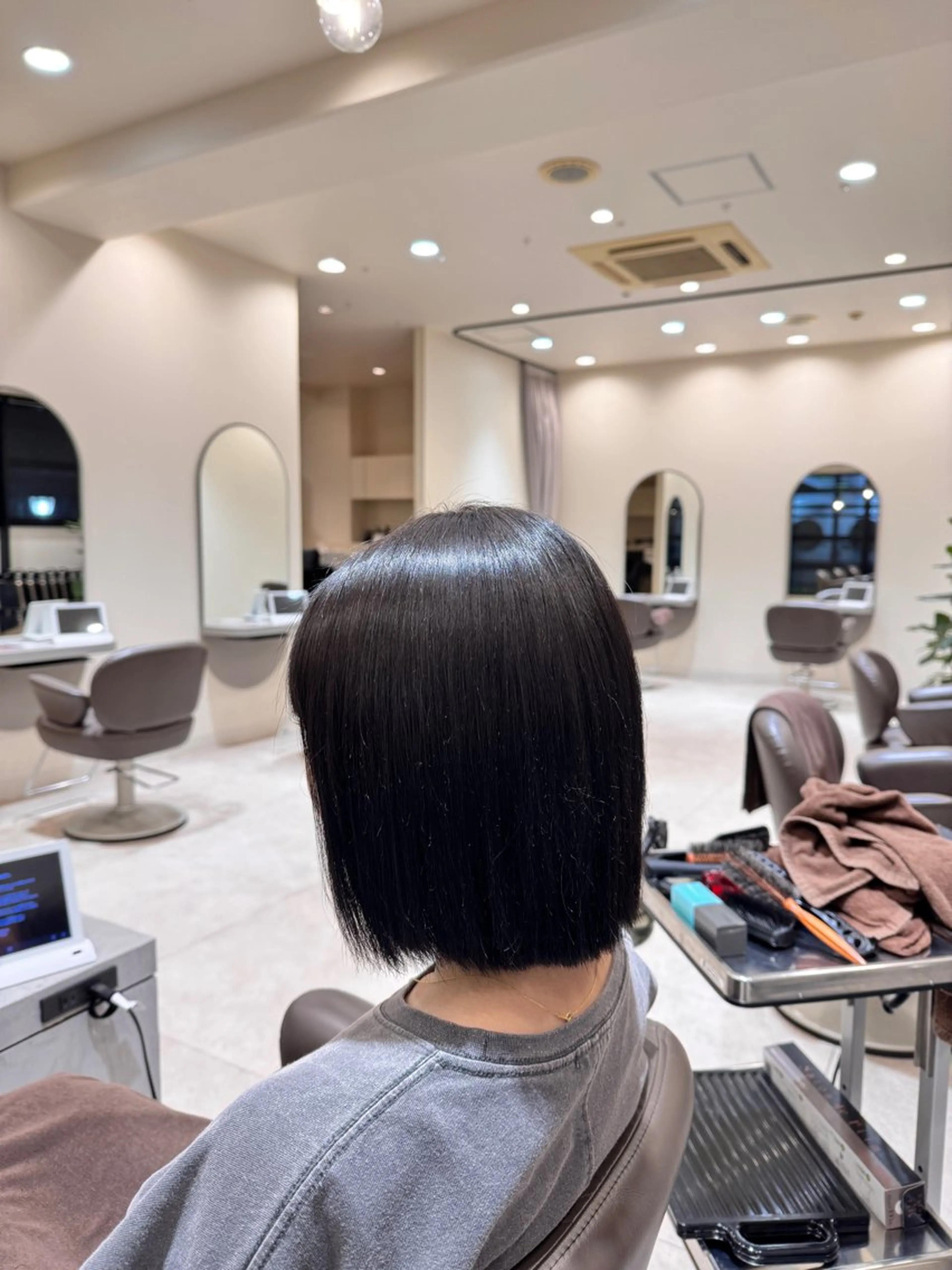 ミディアム パーマ 縮毛矯正 トリートメント 山﨑 寛大のヘアスタイル