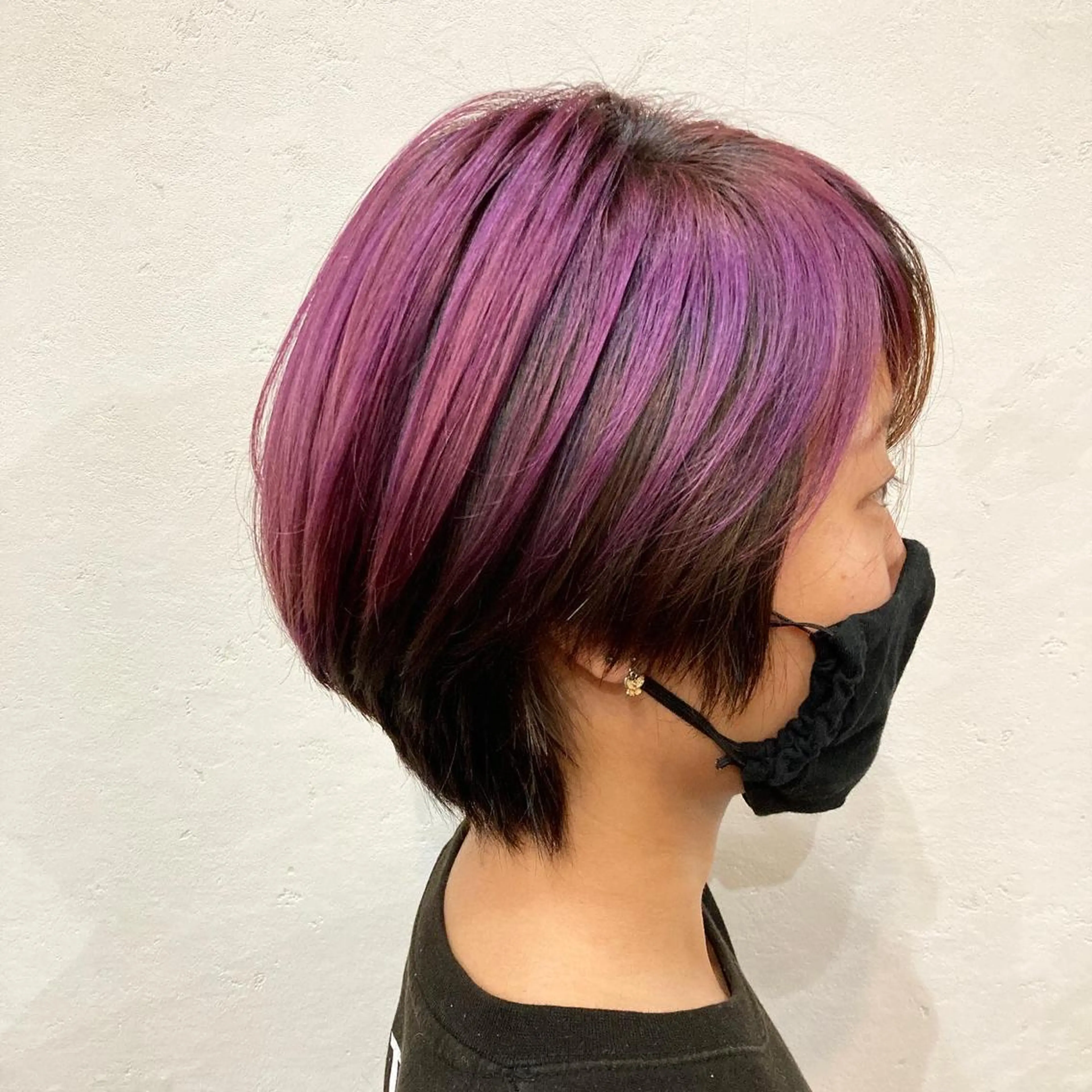 ショート カラー 下小鶴 優治のヘアスタイル