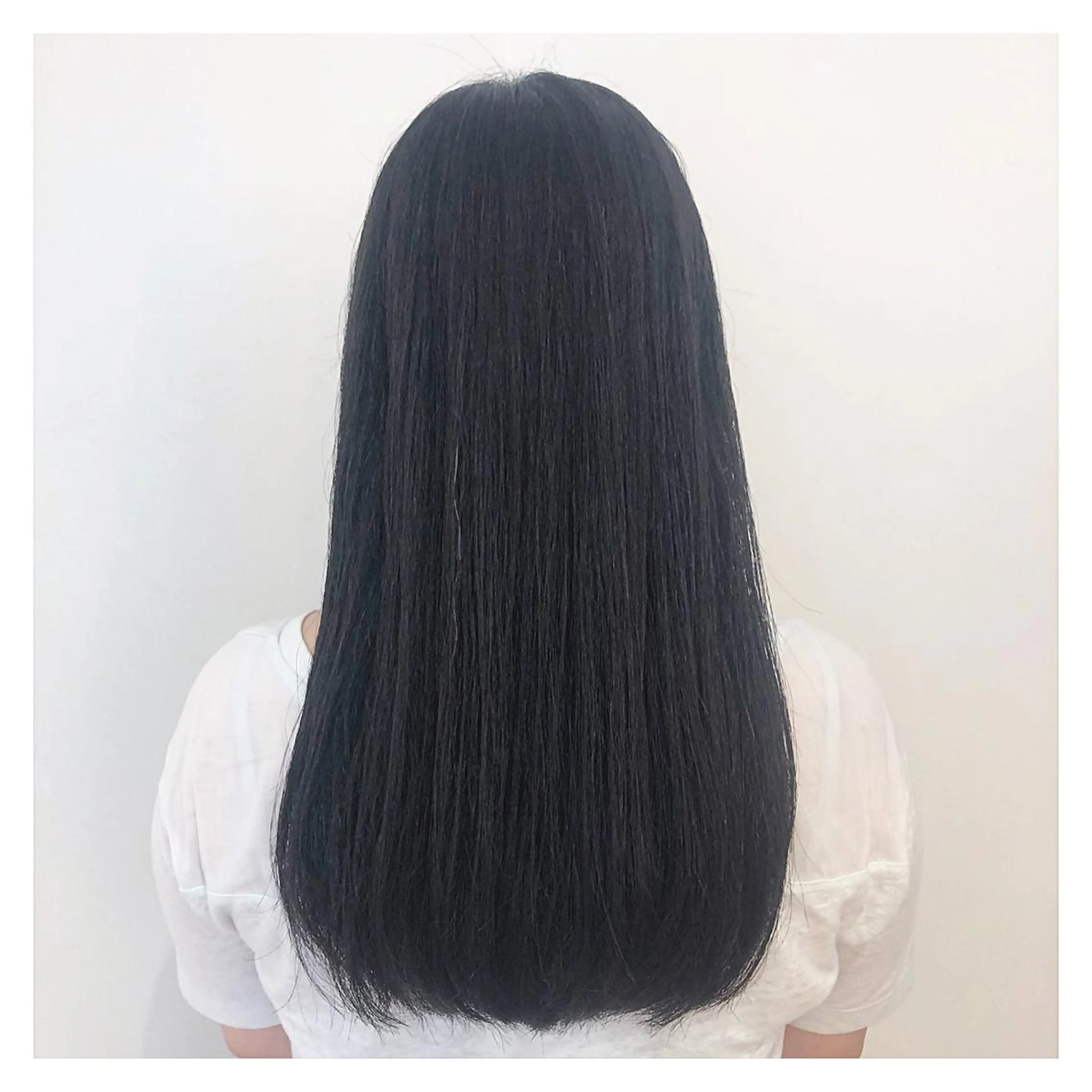 ロング 癖毛、多毛の方歓迎 三浦　麻衣のヘアスタイル