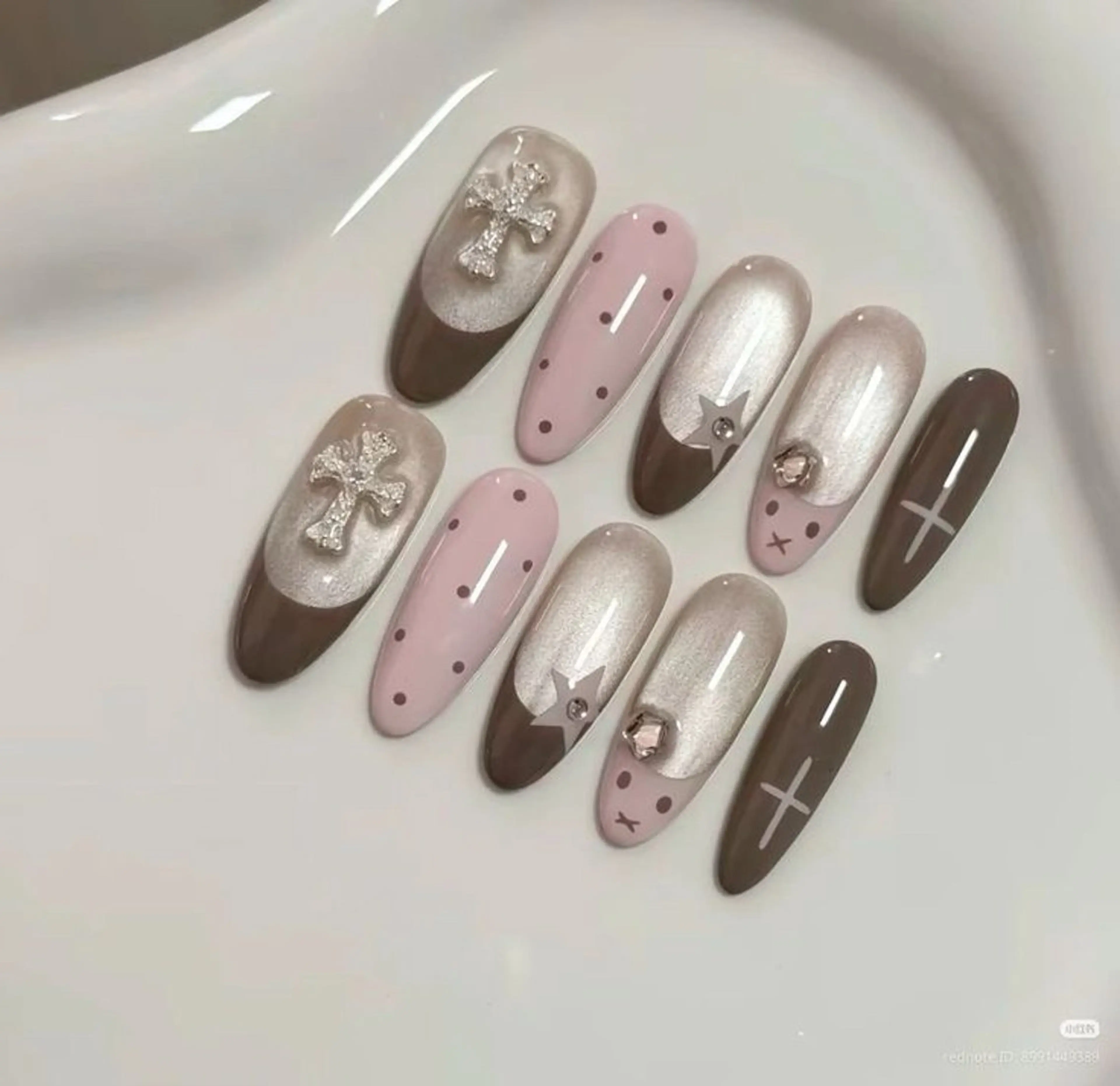ネイル ハンドネイル Akina Nailのネイルデザイン