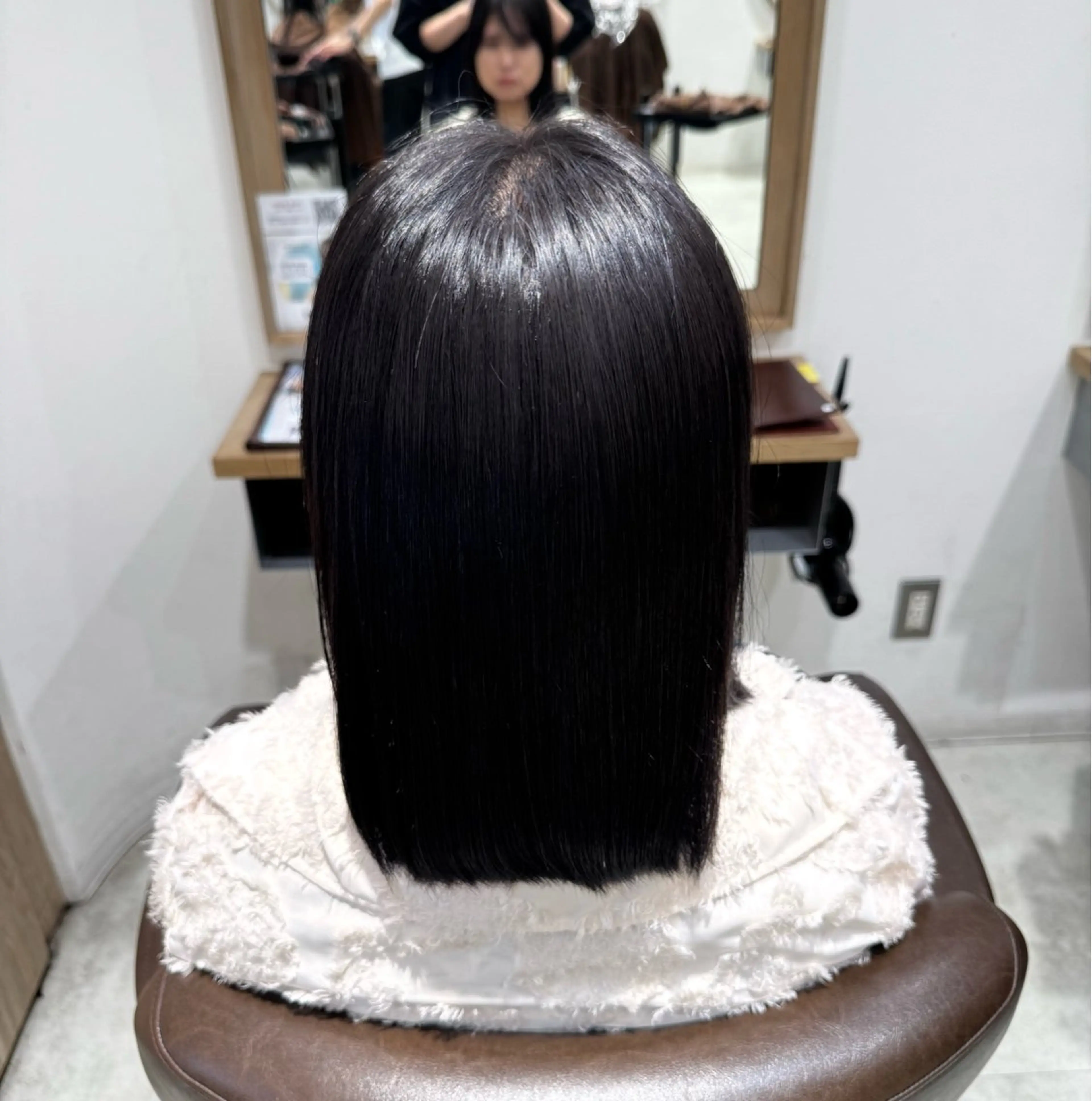 カラー 黒髪 ブラウンカラー 綺麗めカラー 🌷ミルのヘアスタイル