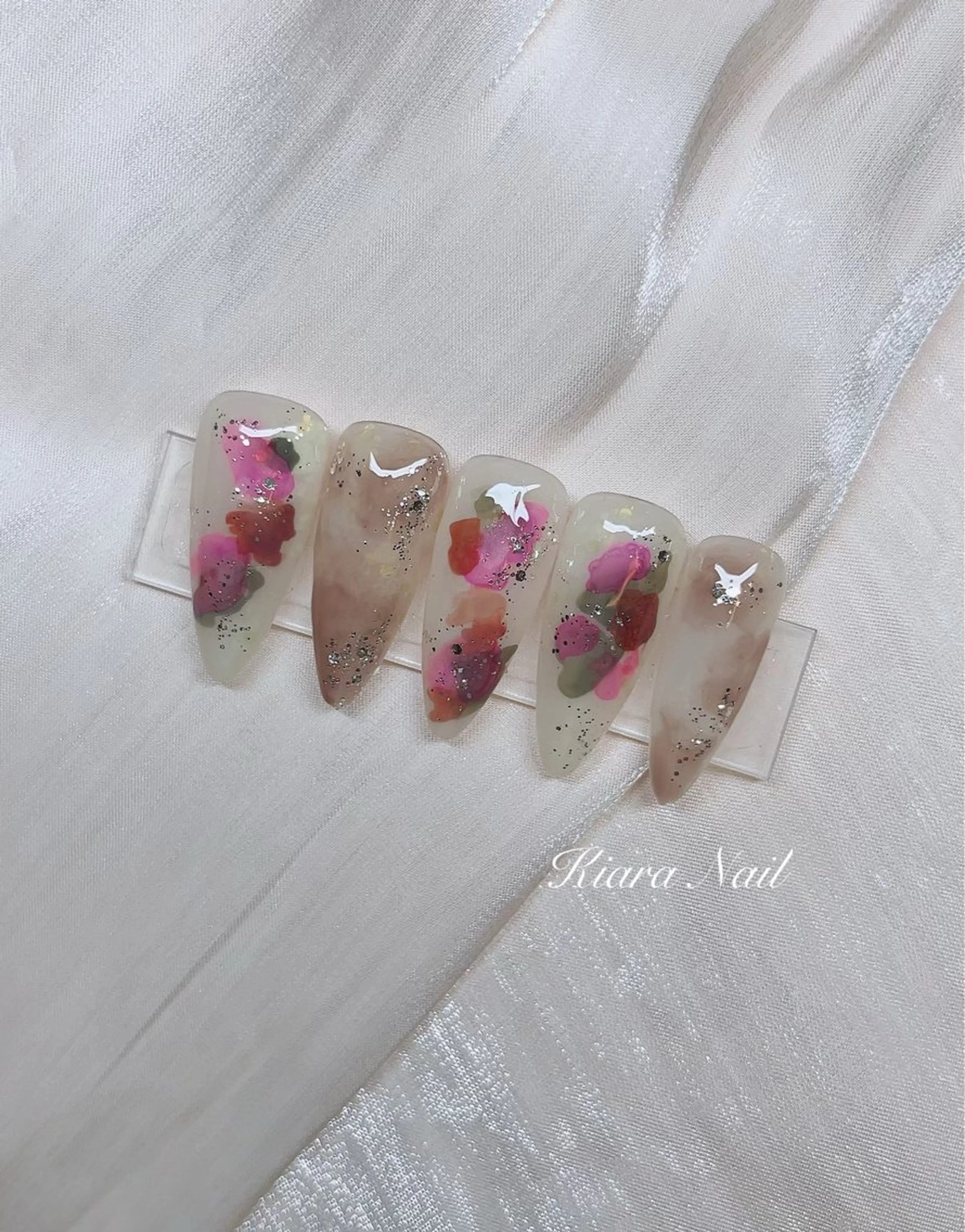 ネイル ニュアンスネイル ハンドネイル 🍭Kiara Nail🍭のネイルデザイン