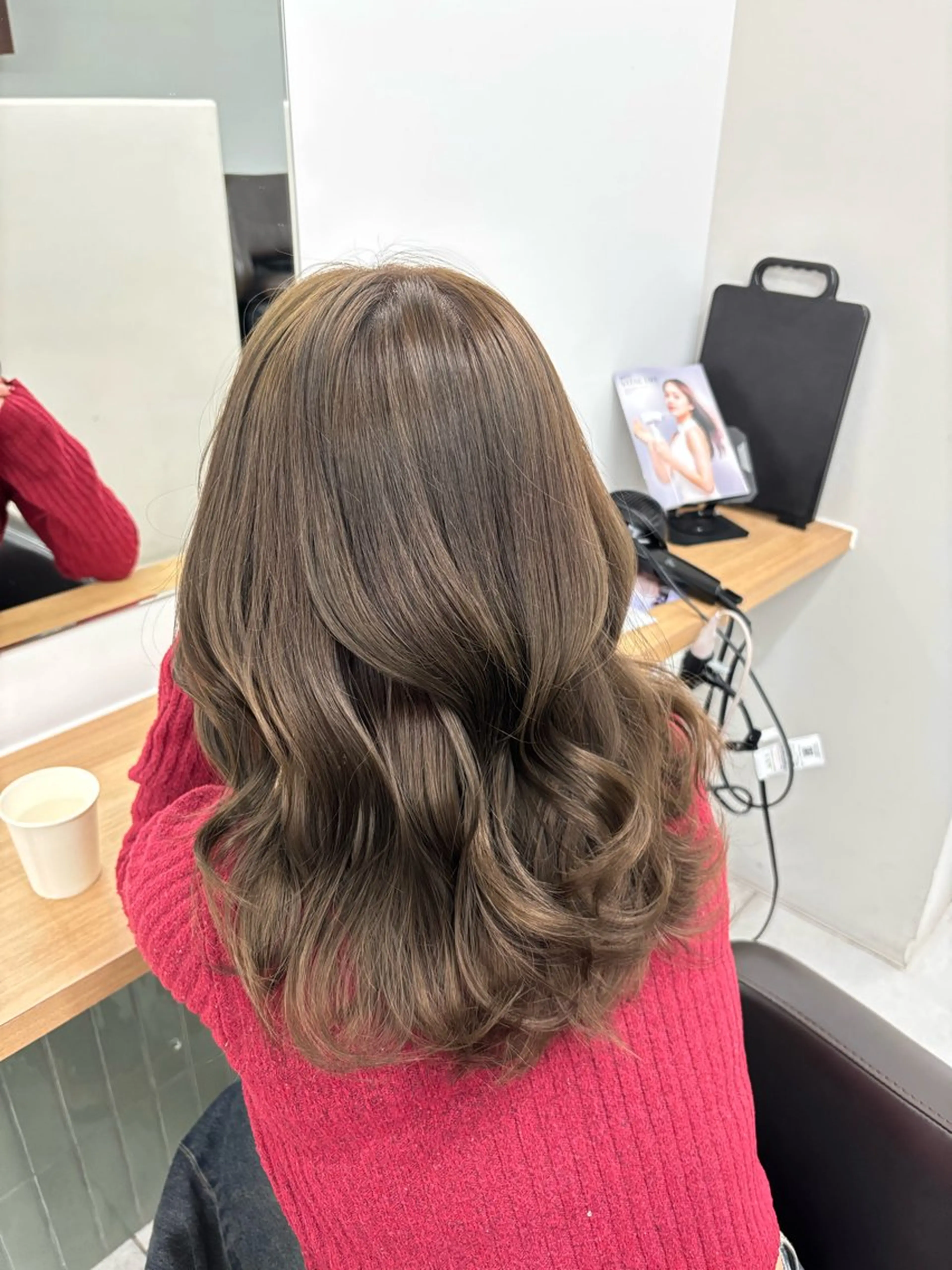 ミディアム カラー ️髪質改善カラー /美髪矯正🎀こゆきのヘアスタイル