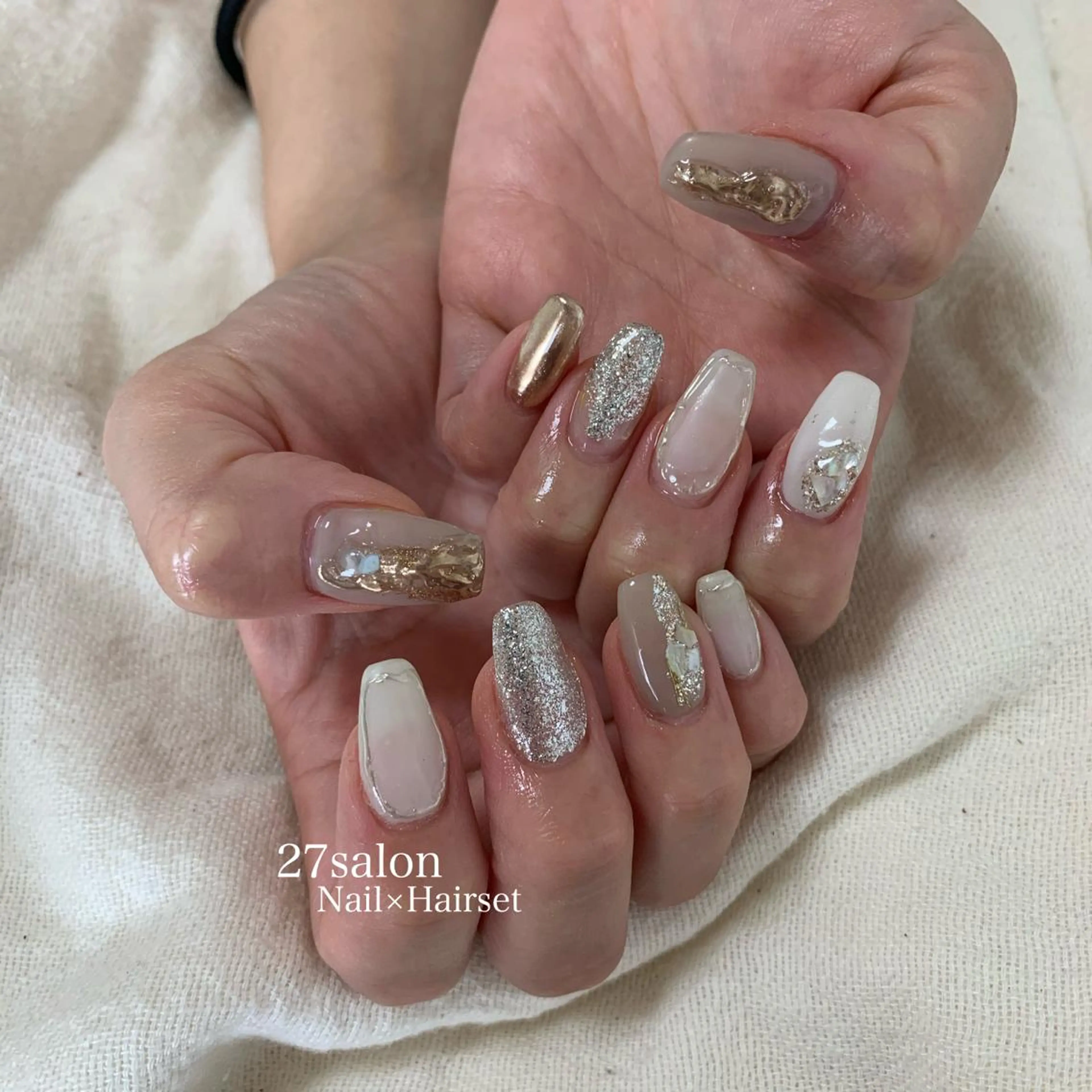 ネイル ミラーネイル ニュアンスネイル ハンドネイル 27salon yuinaのネイルデザイン