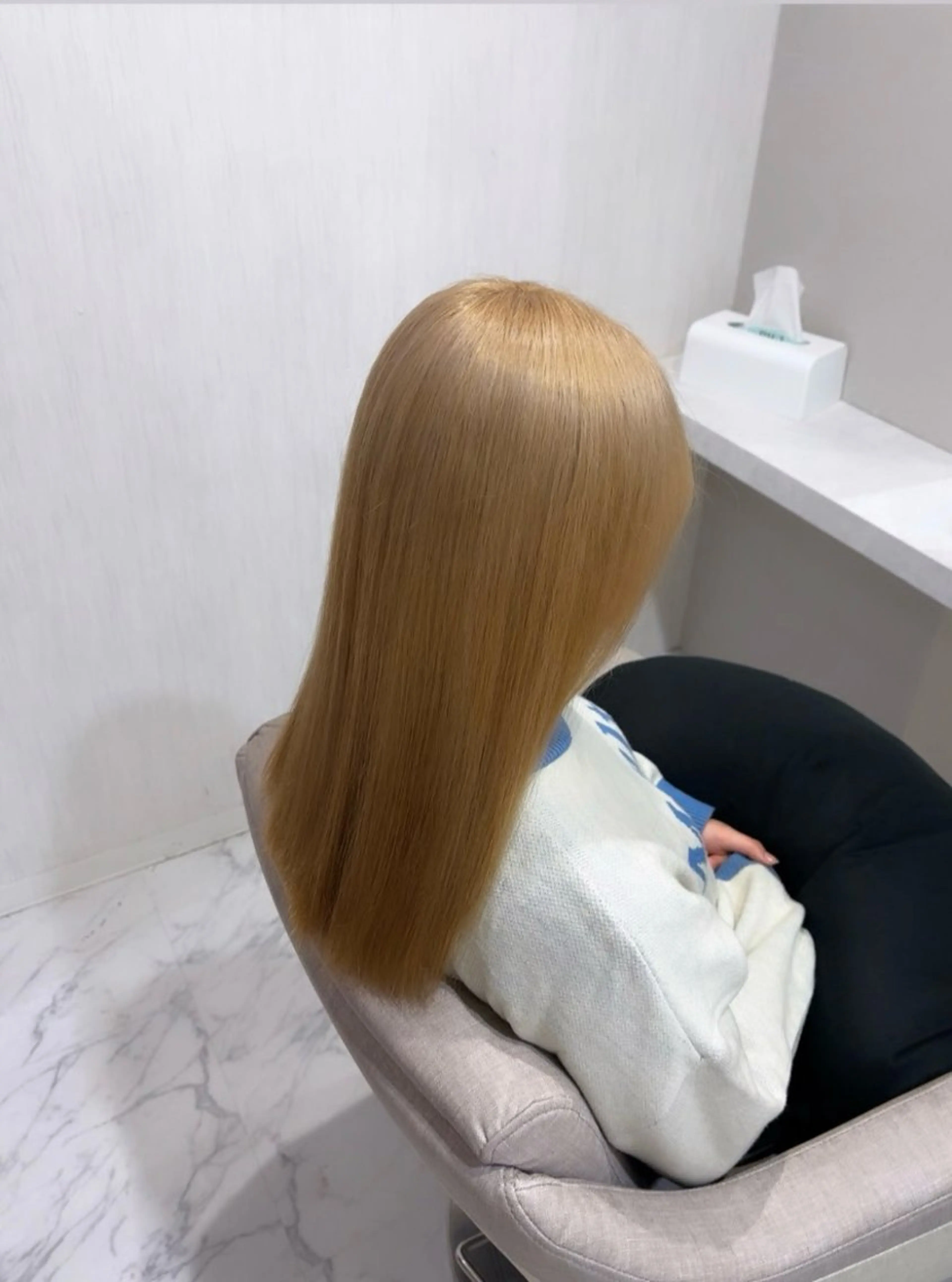 ロング カラー ヘアカラー ブリーチモデル募集中 星川まお𝜗𝜚のヘアスタイル