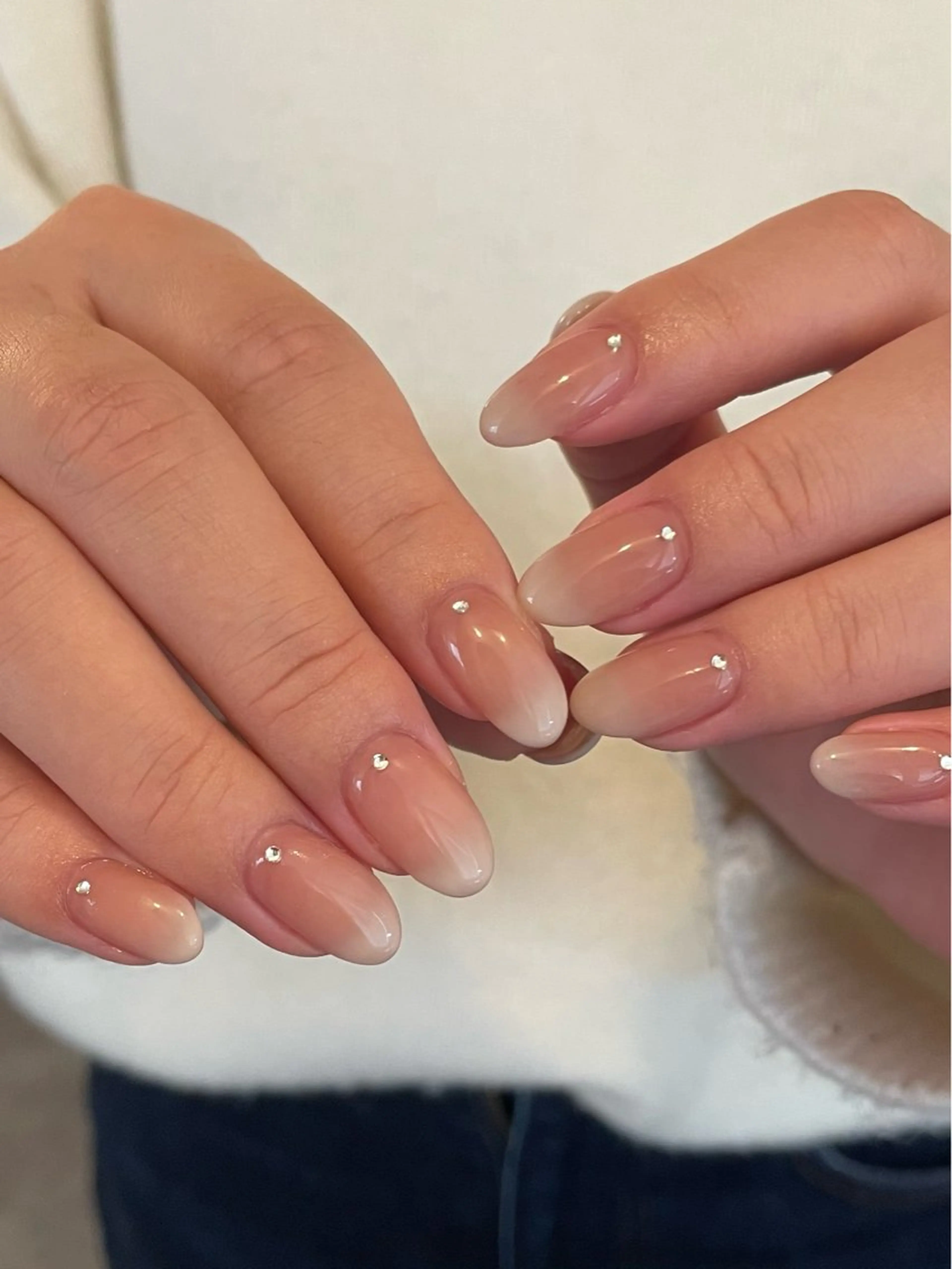 ネイル ストーンネイル ハンドネイル roof nailのネイルデザイン