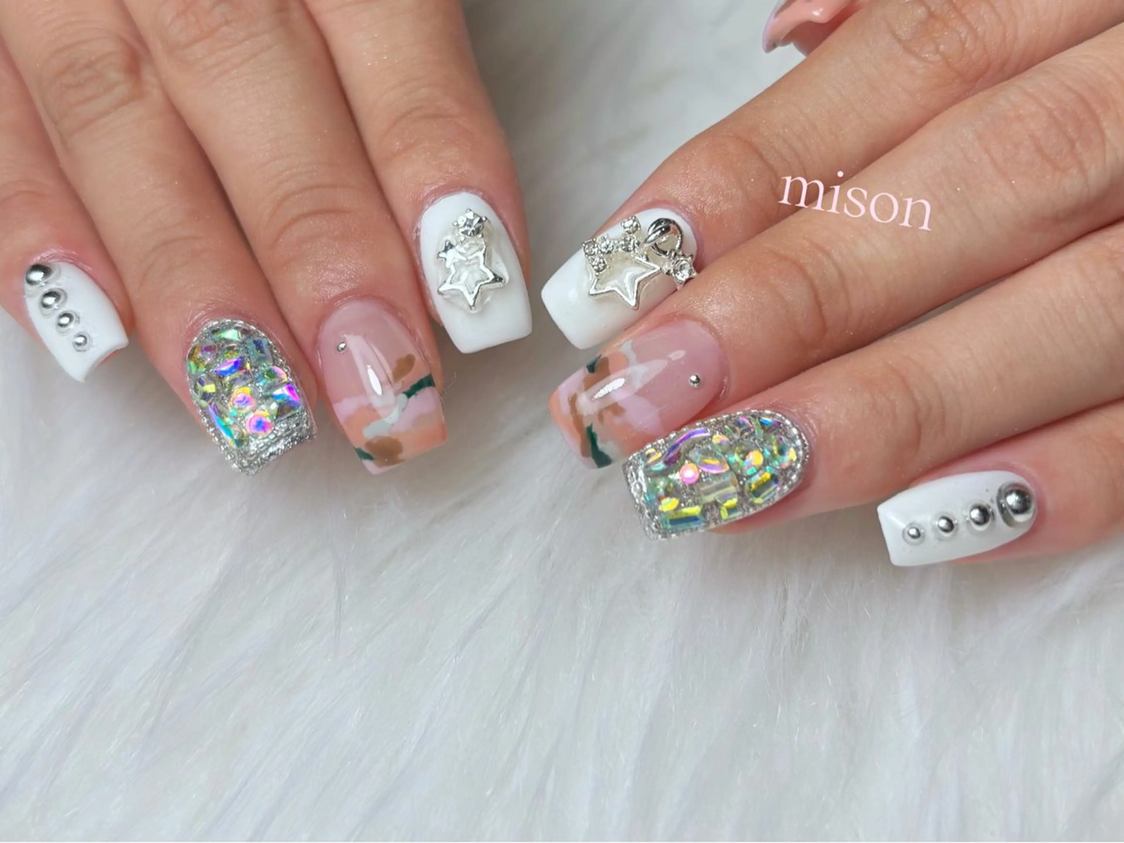 ネイル mison所属・mison 安形友花のネイルデザイン