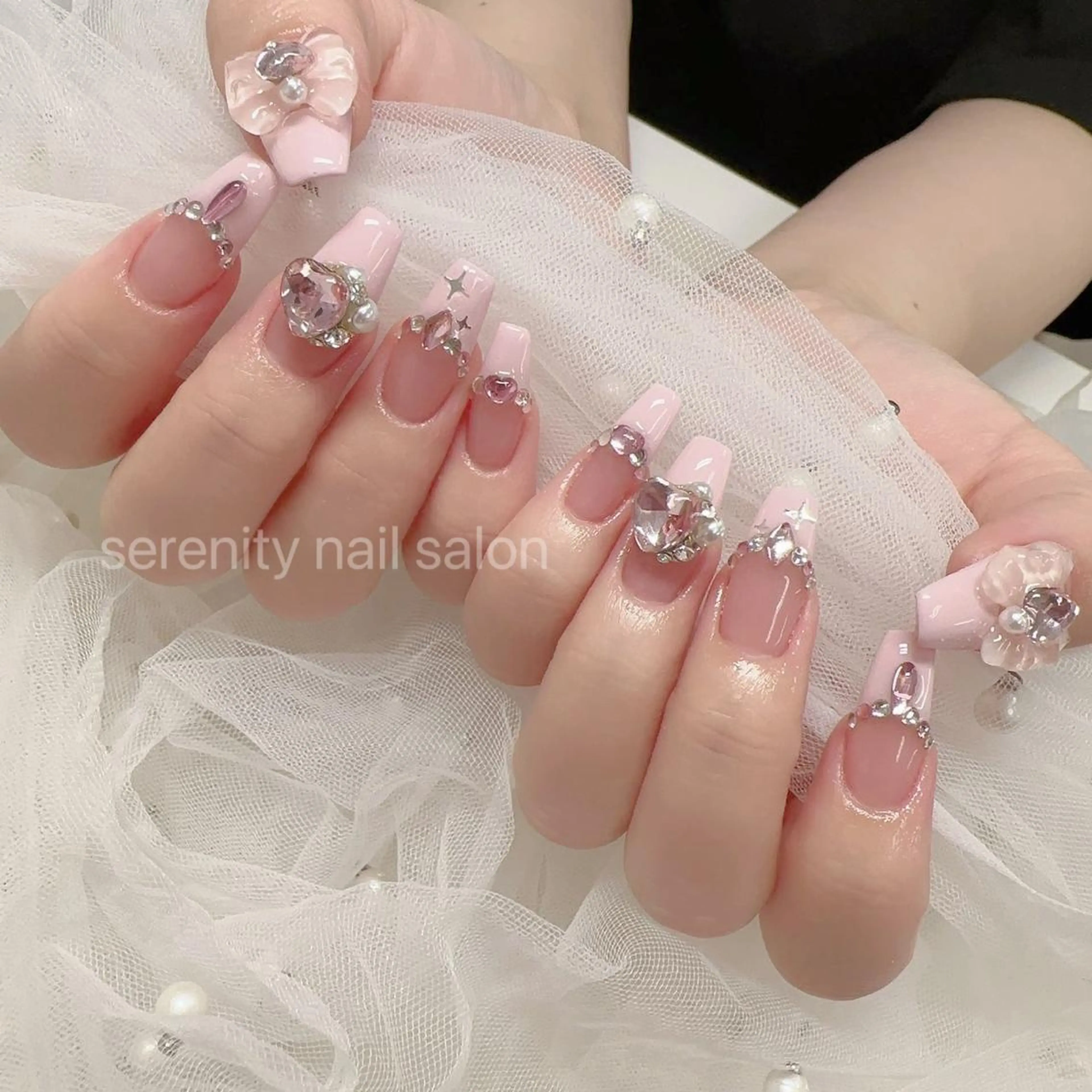 ネイル ハンドネイル ハンドケア ✨Serenity Nail salonのネイルデザイン