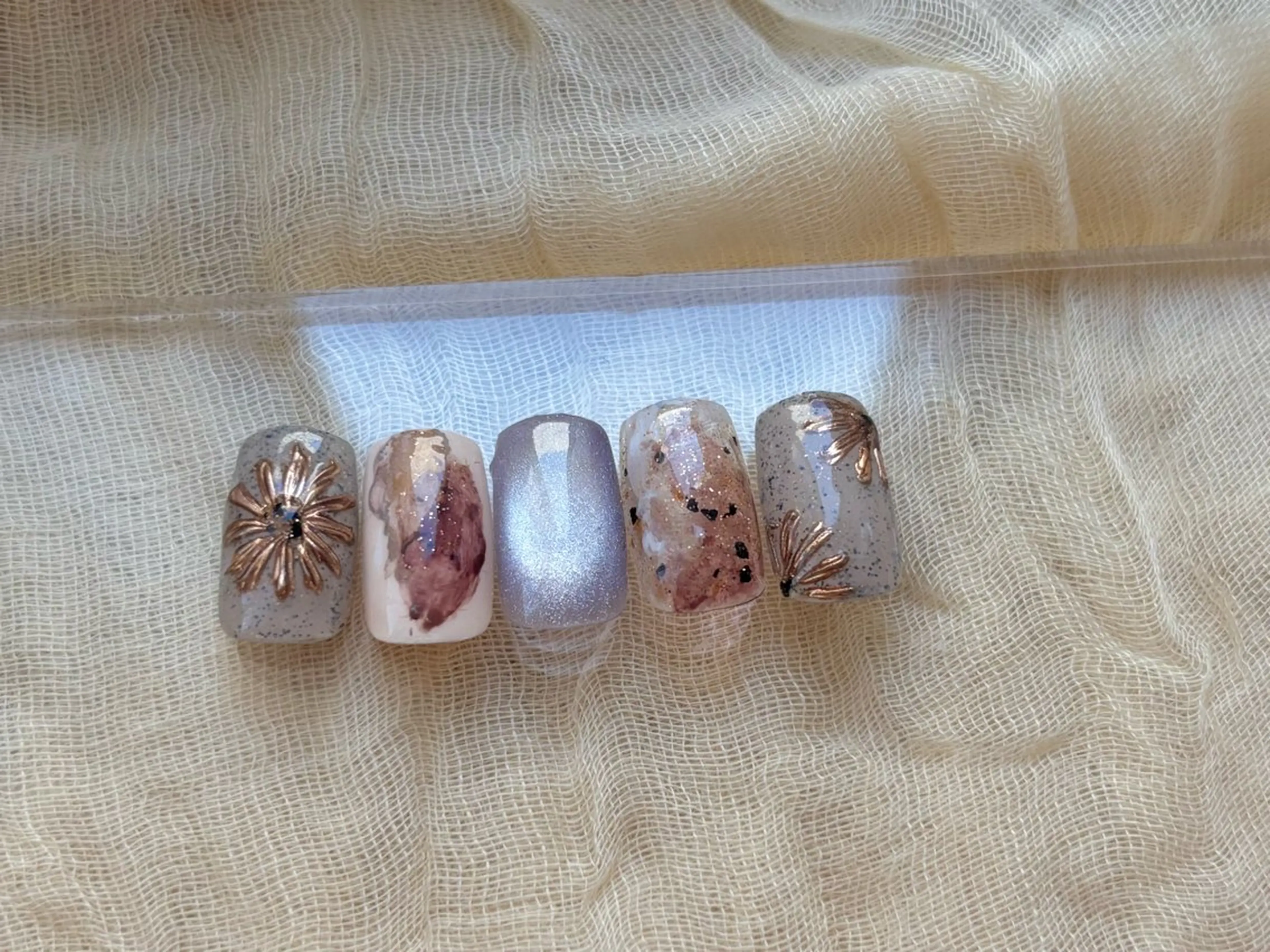 ネイル ハンドネイル yurina ☆のネイルデザイン