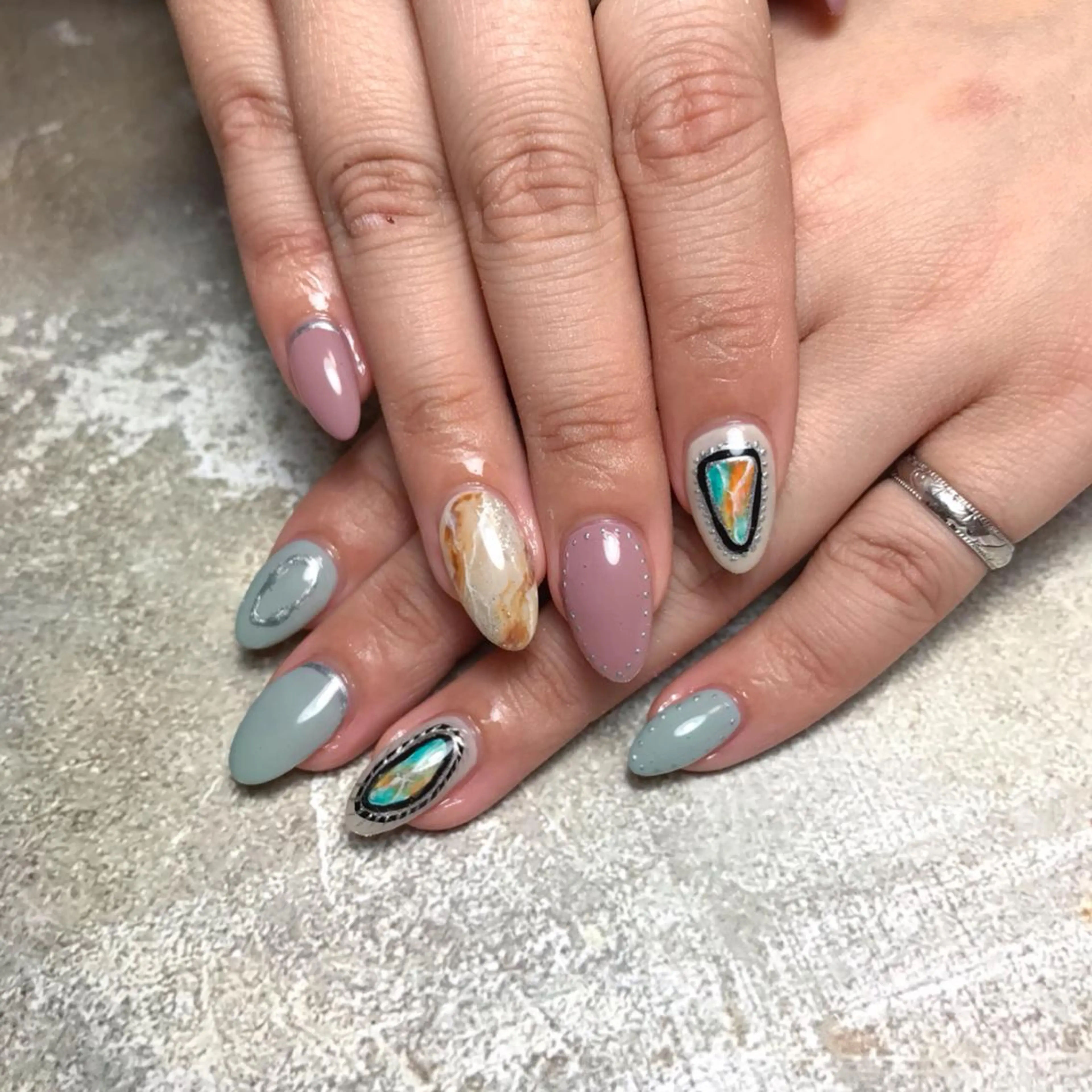 ネイル ハンドネイル 💅chainail _aiのネイルデザイン