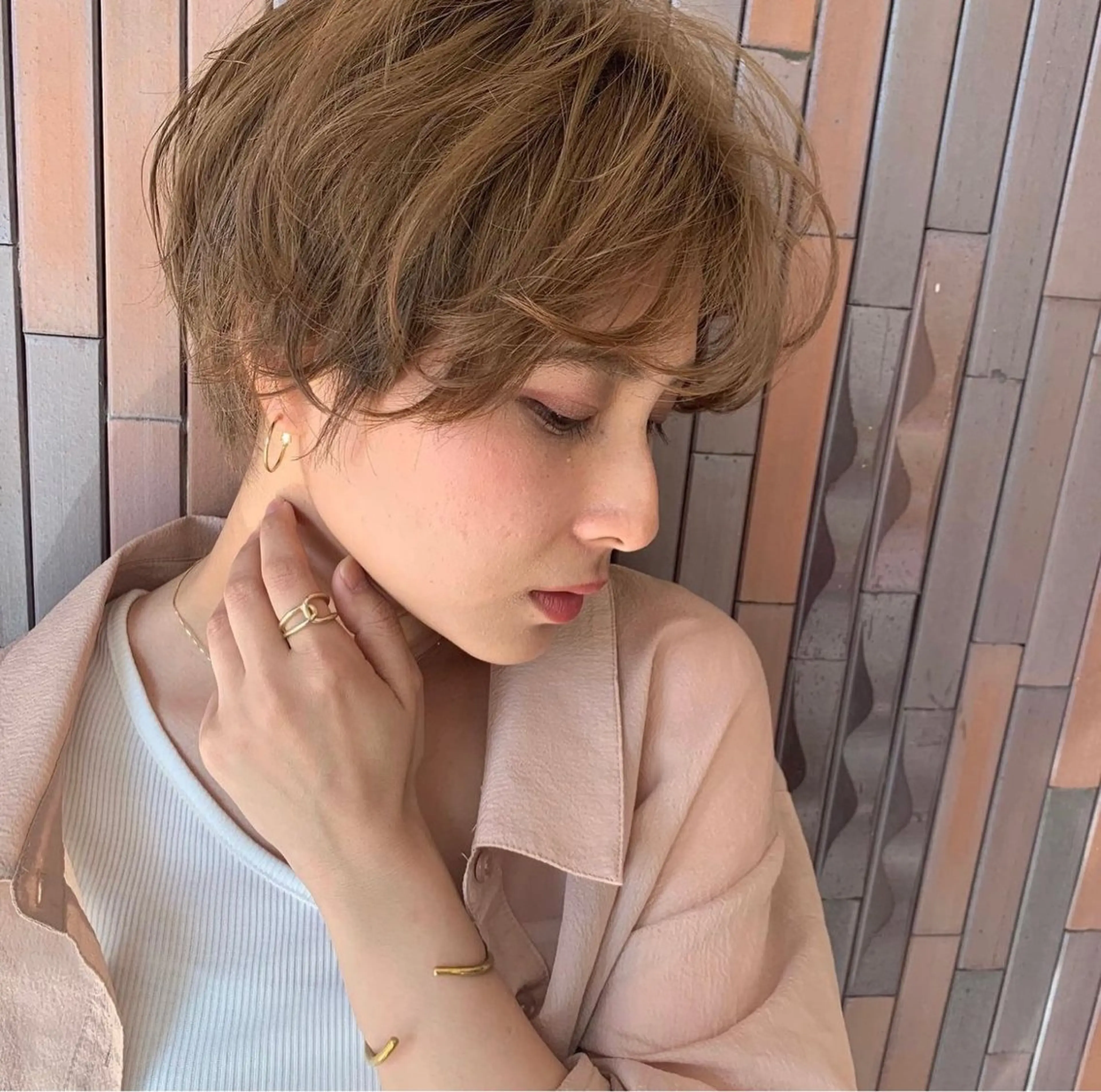 ショート 光石 季世のヘアスタイル