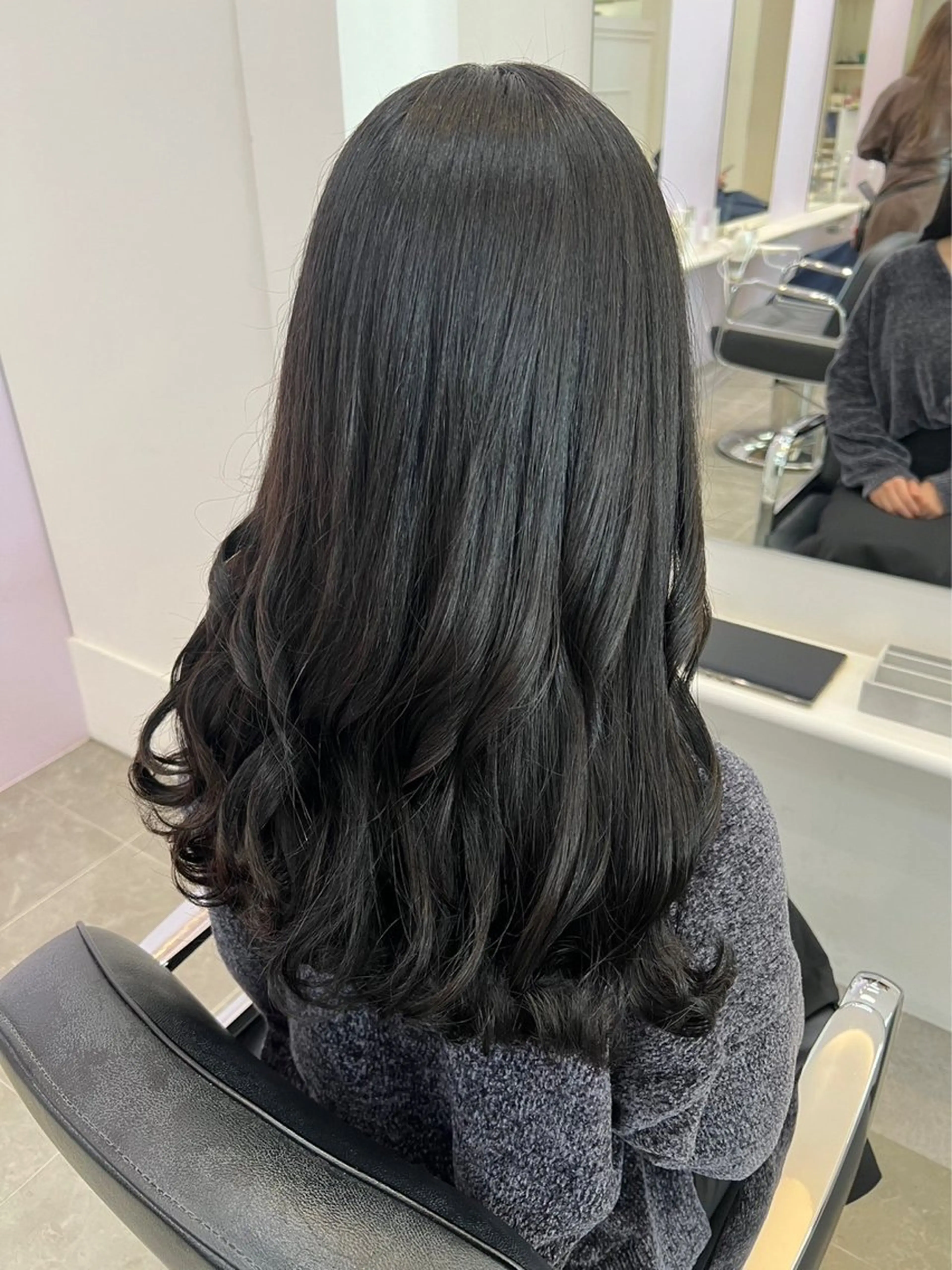 ロング カラー 透明感カラー ダークグレー ダークグレージュ グレージュ ParveMix￤ 大賀さつき🍨🤍のヘアスタイル