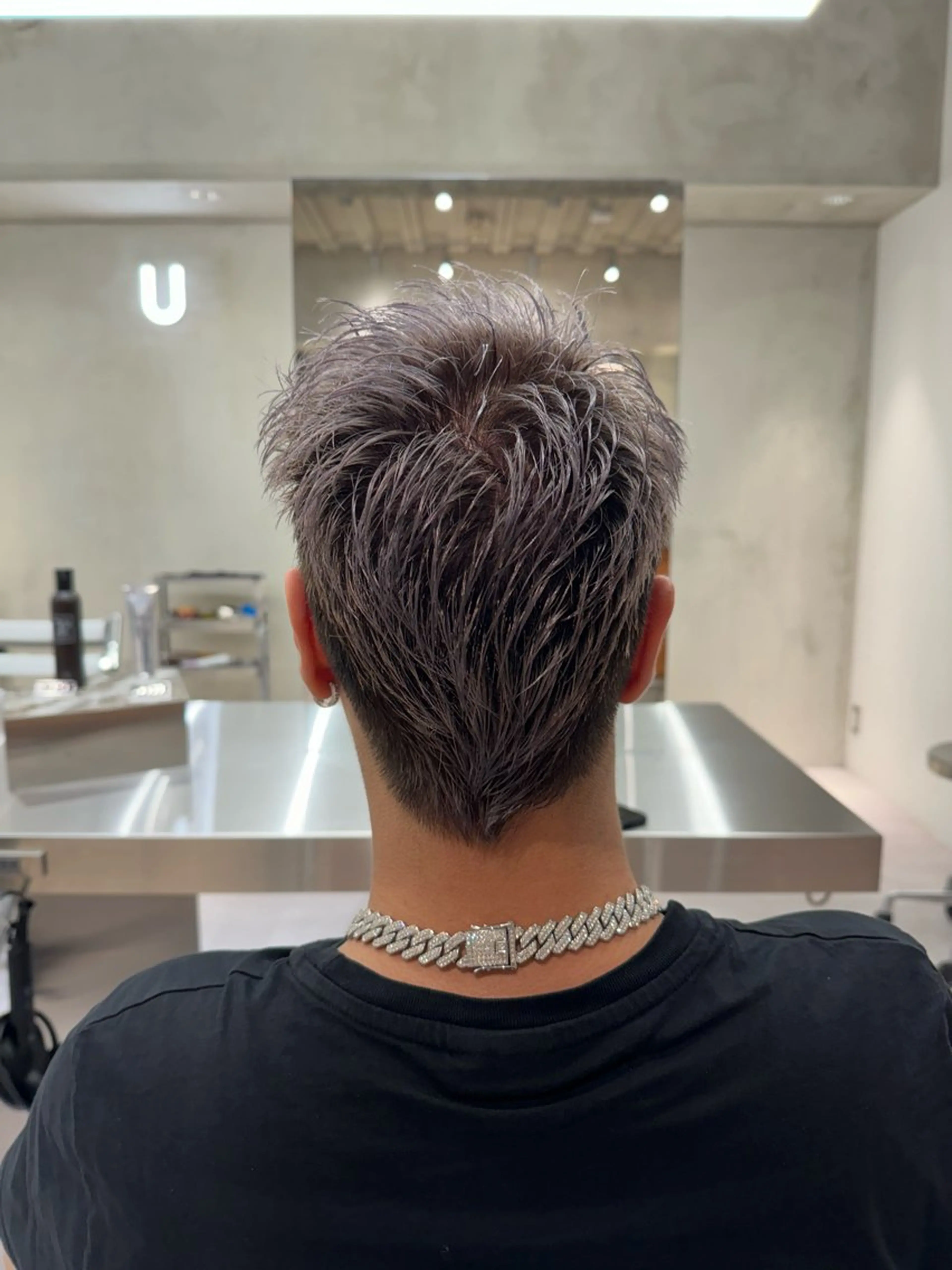 カラー メンズ シルバー ブリーチ/パーマ特化 片平和寿のヘアスタイル