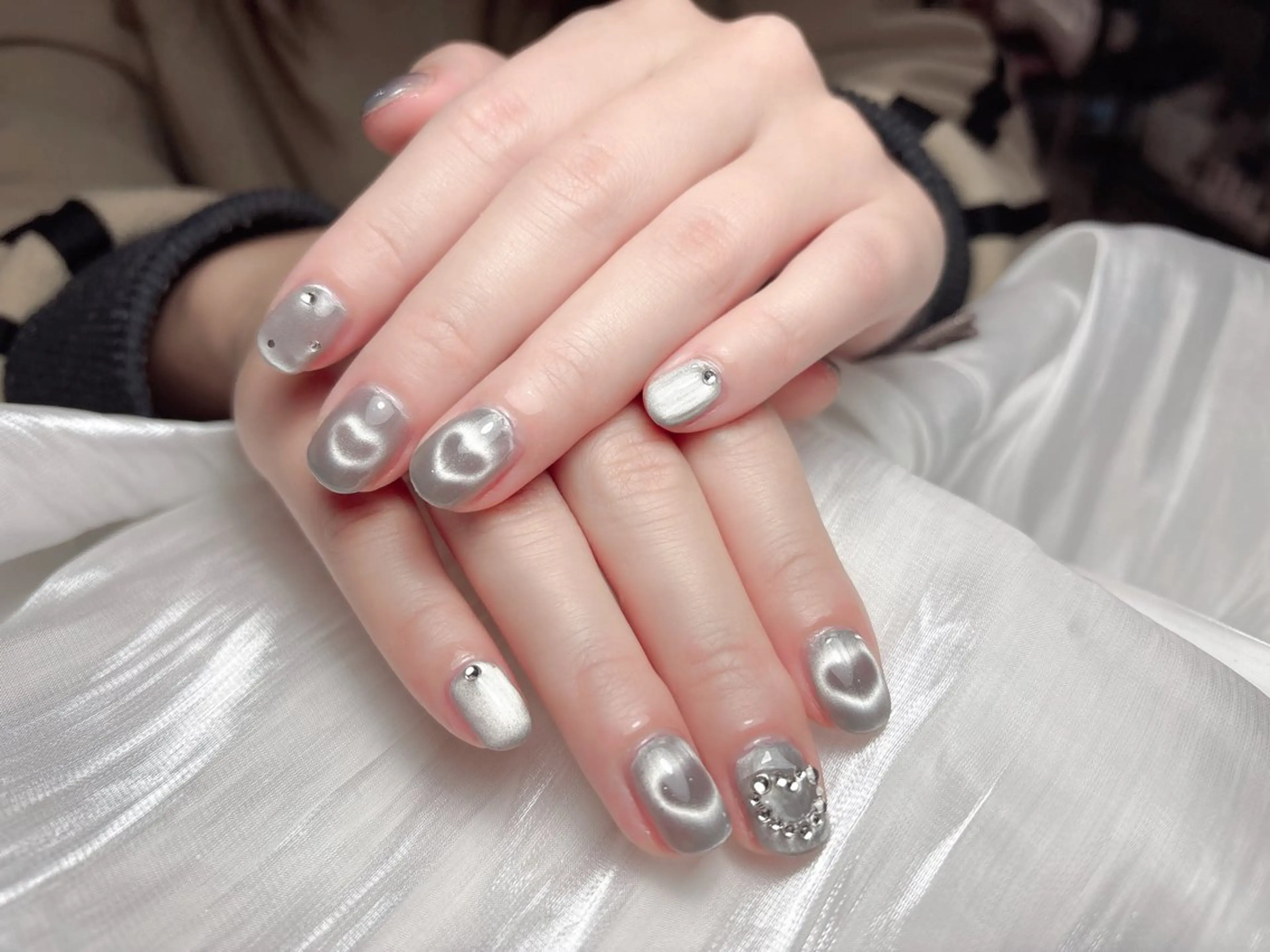 ネイル ハンドネイル ハンドケア みなみ 。のネイルデザイン