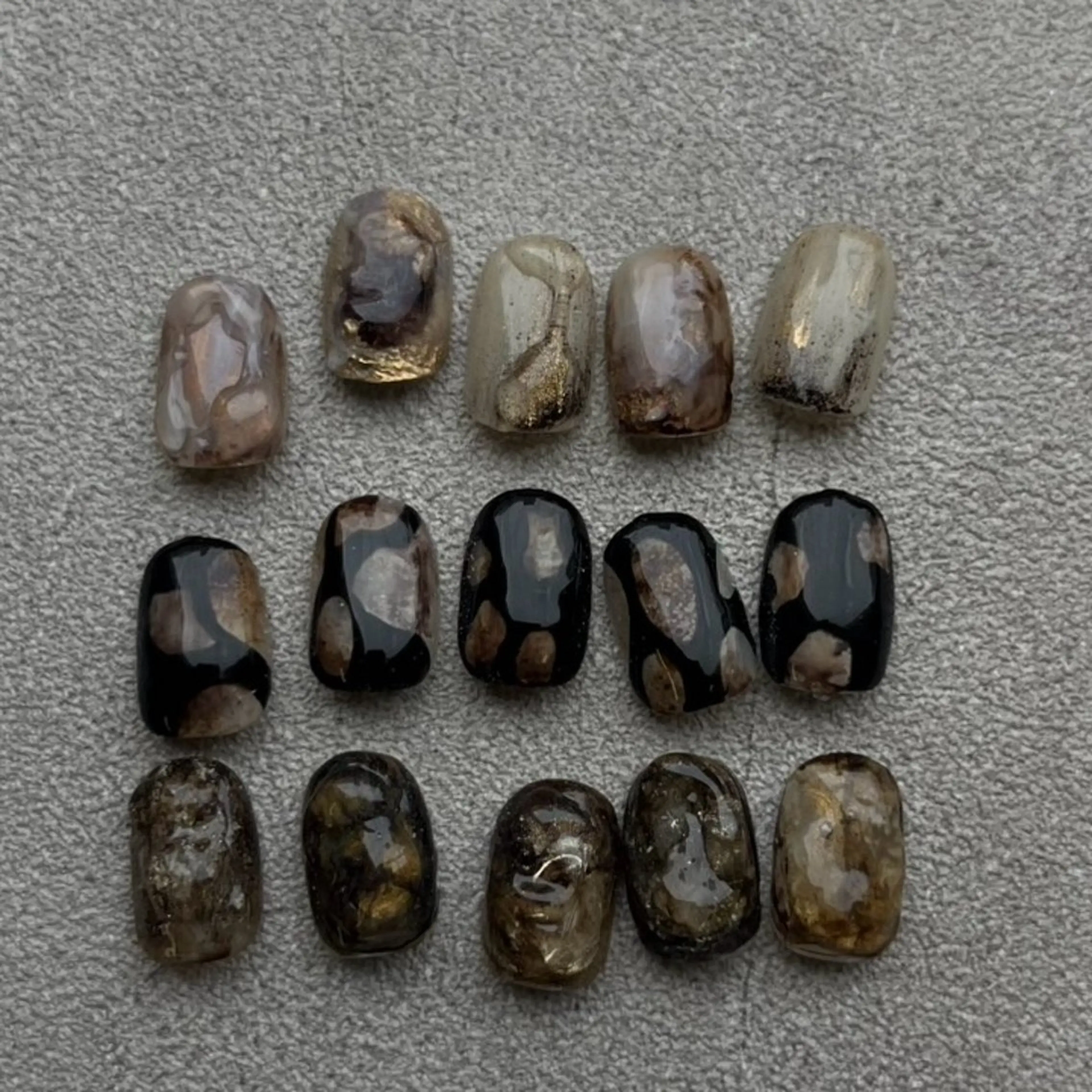 ネイル ハンドネイル Noël 新宿南口 Hanaのネイルデザイン