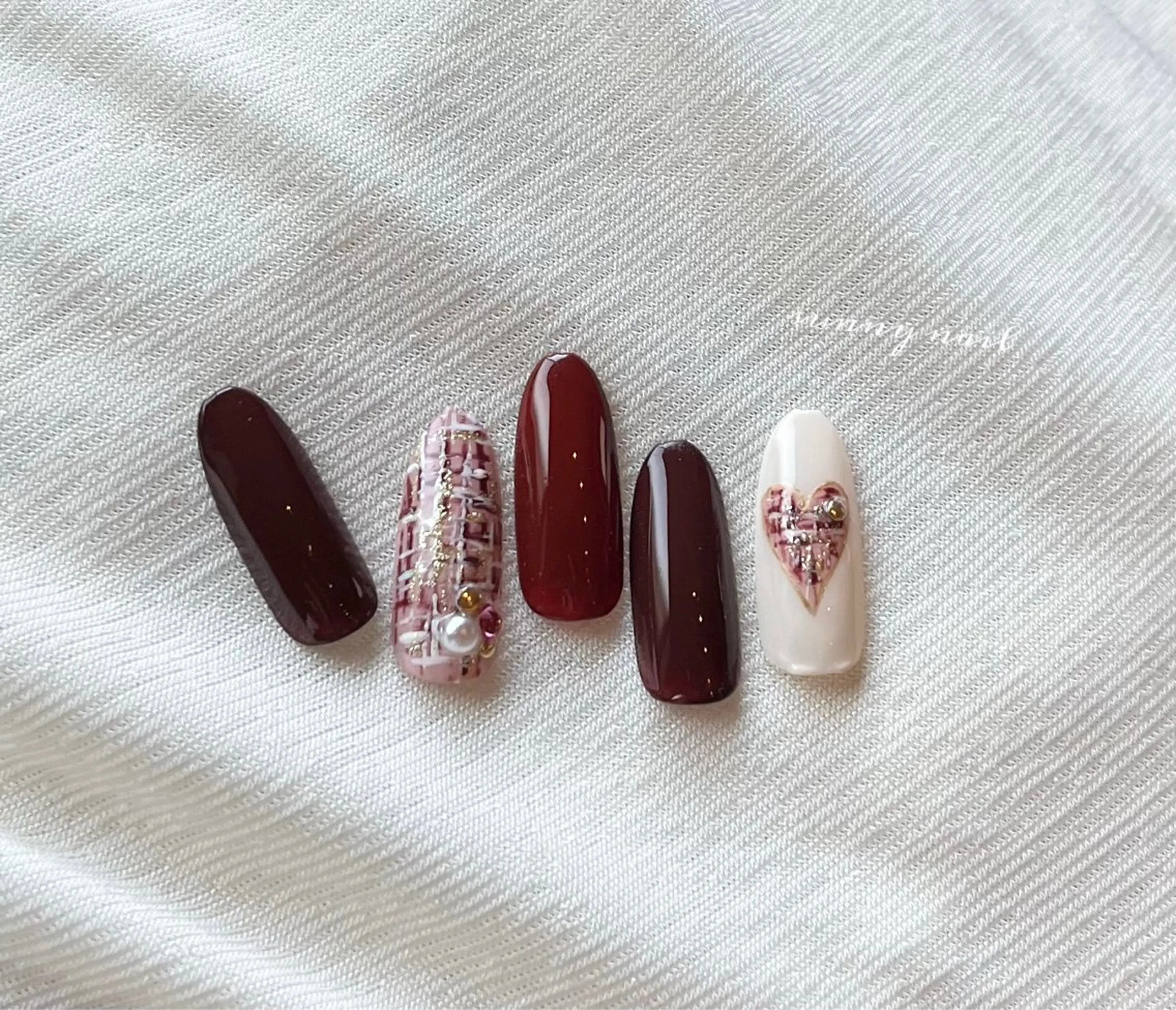 ネイル ジェルネイル ハート パラジェル ツイードネイル バレンタイン ハンドネイル ハンドケア sunny nailのネイルデザイン