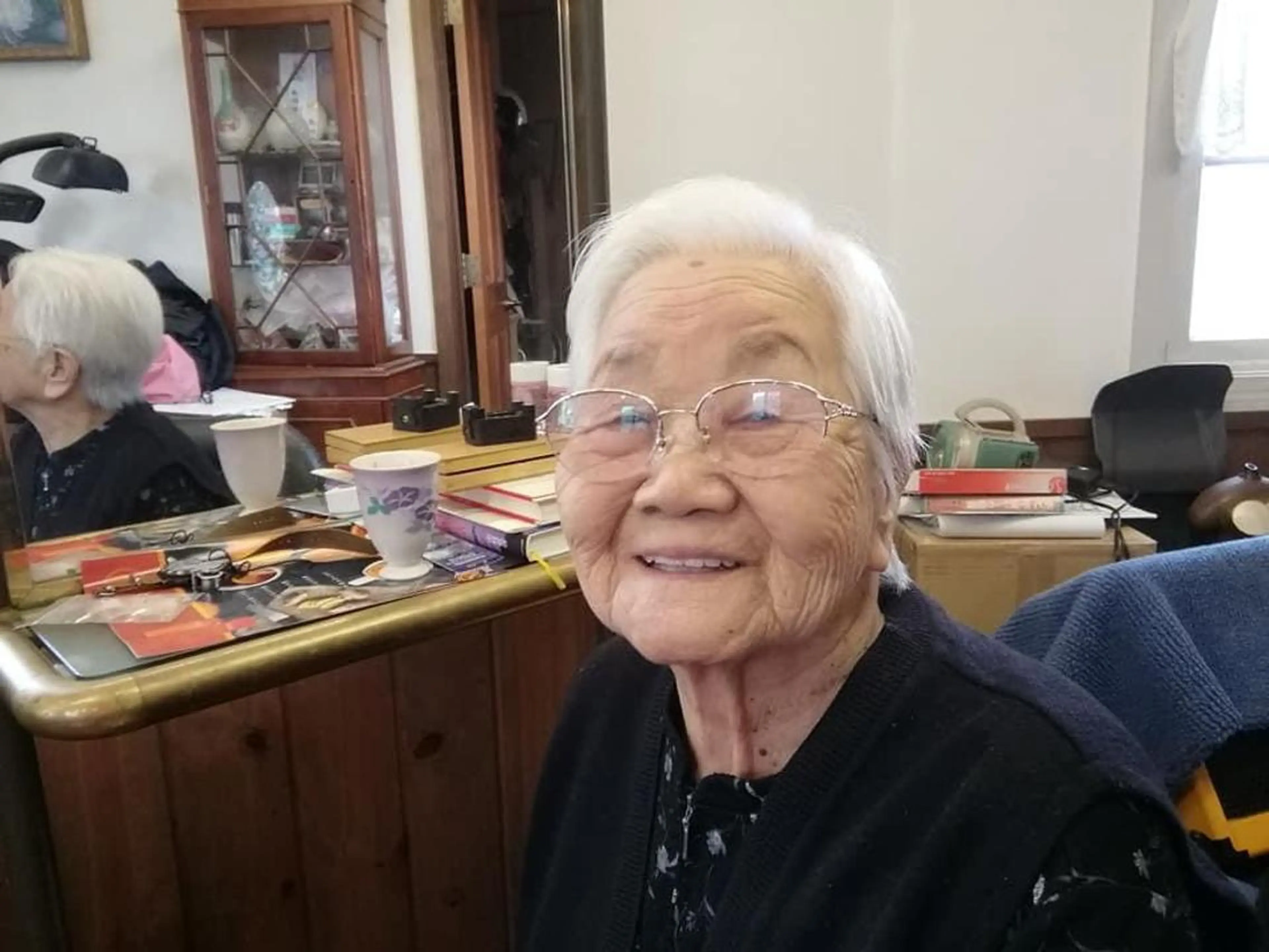 ショート カット 井上 和久のヘアスタイル