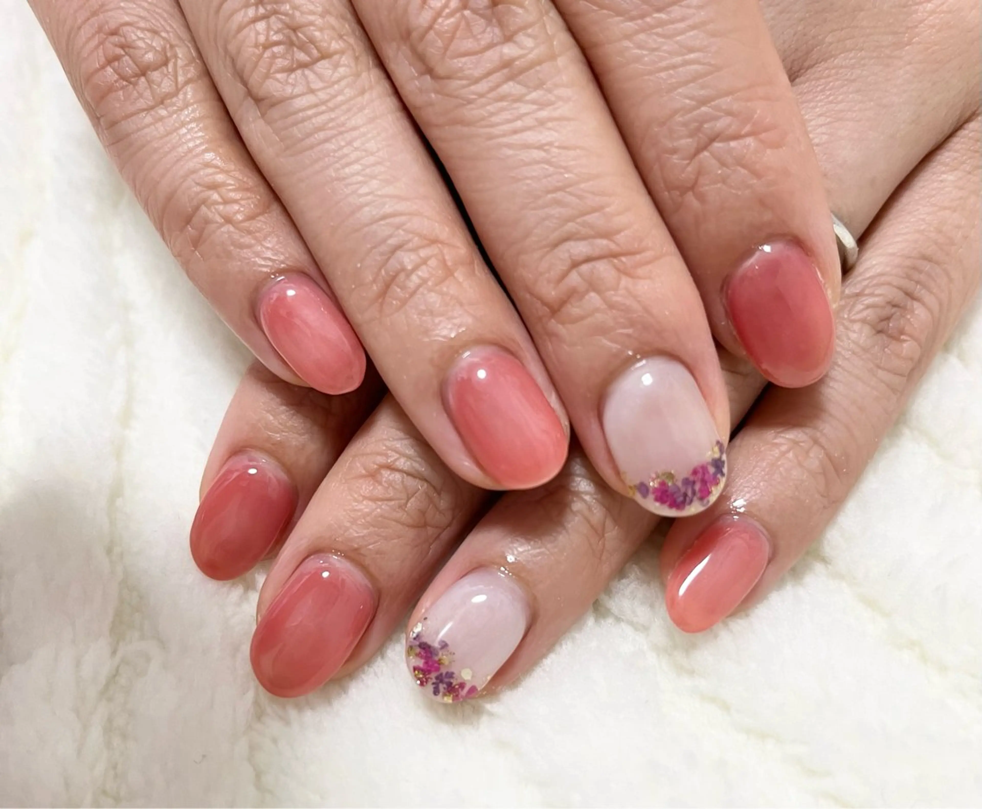 ネイル シンプルネイル 春ネイル ハンドネイル わたなべ さやかのネイルデザイン