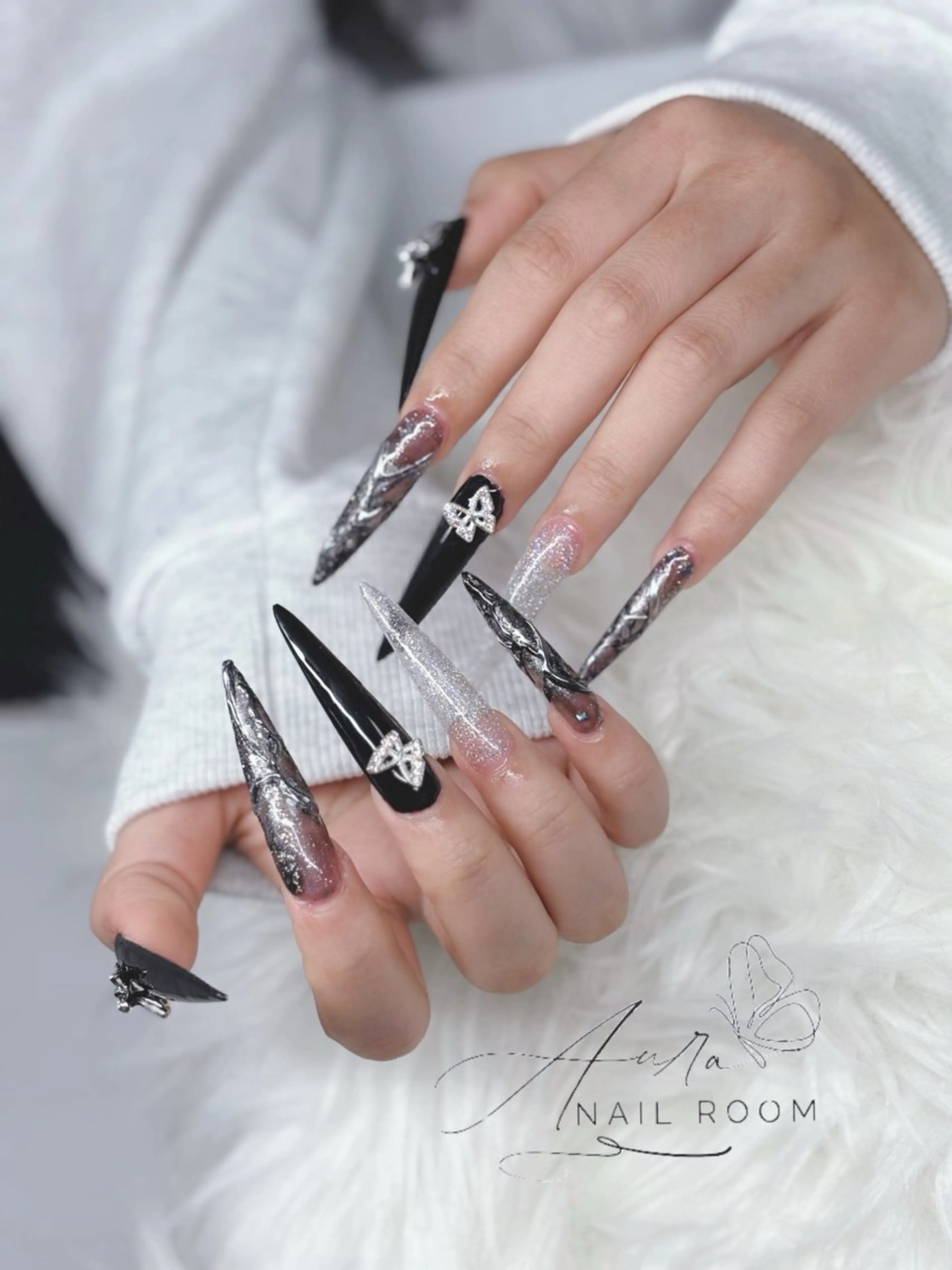 ネイル Aura Nail Roomのネイルデザイン