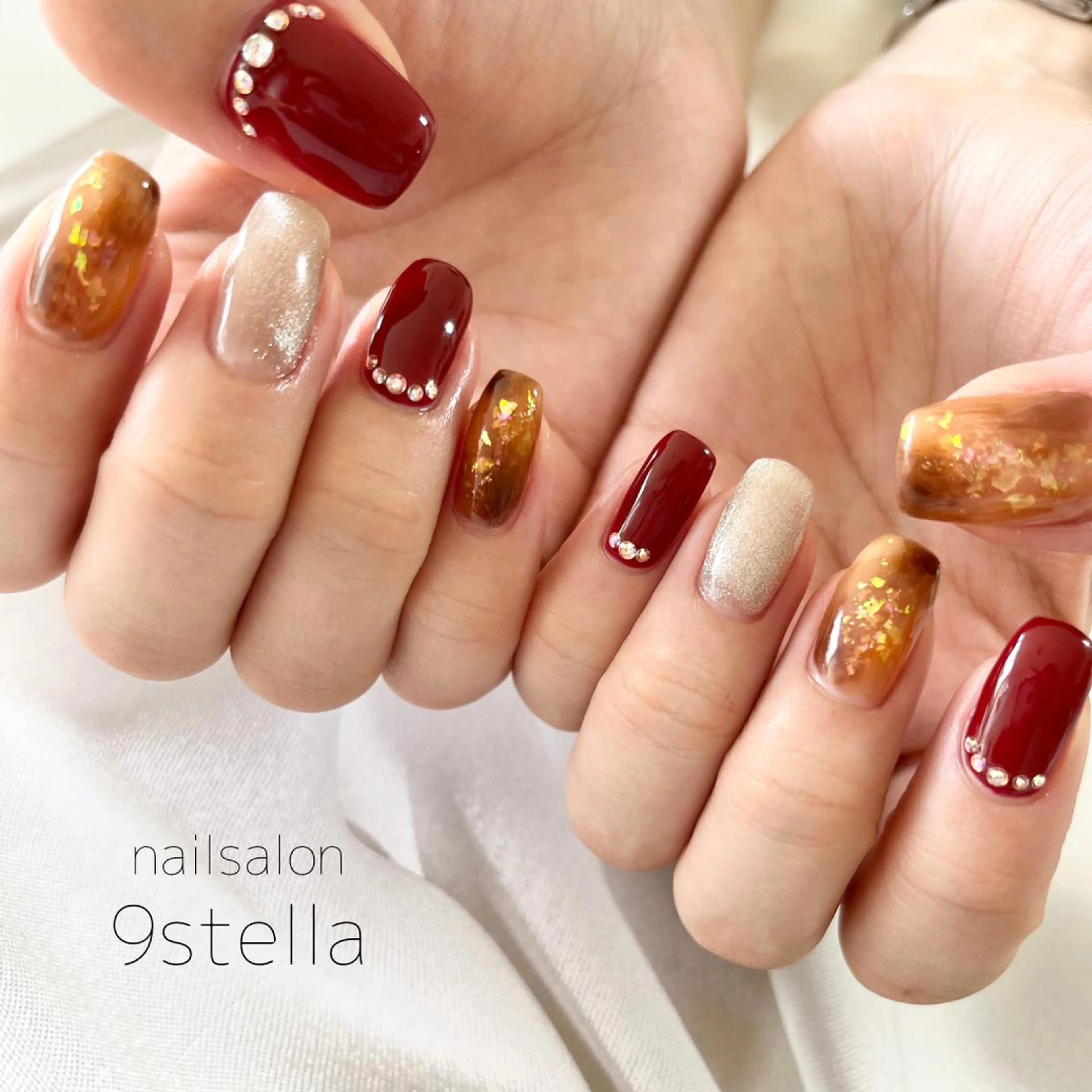 ネイル nailsalon 9stella所属・久保 菜摘のネイルデザイン
