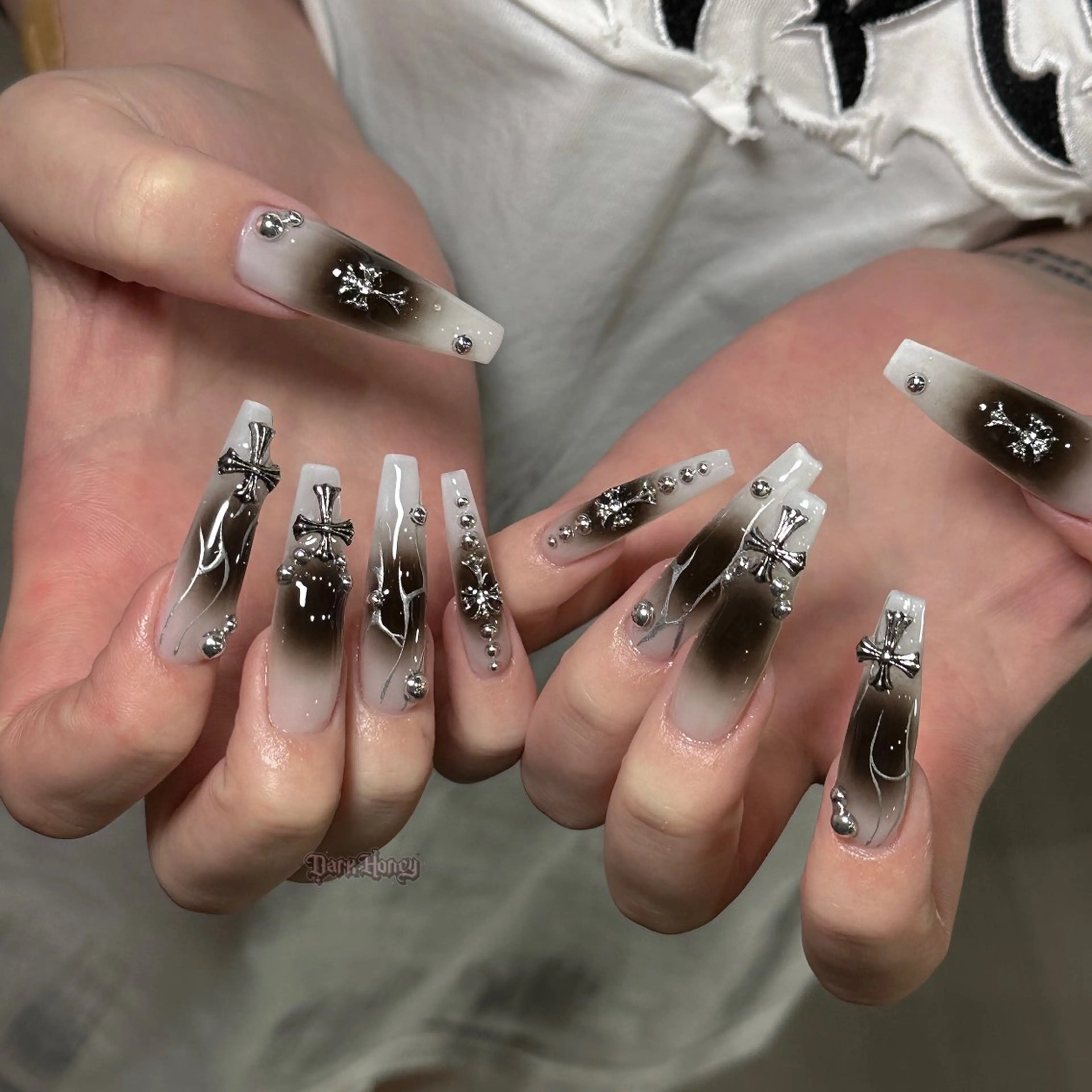 チップ長さ出し✨スーパー派手アートコース💅（海外風、個性派も可🖤¥18700～の写真