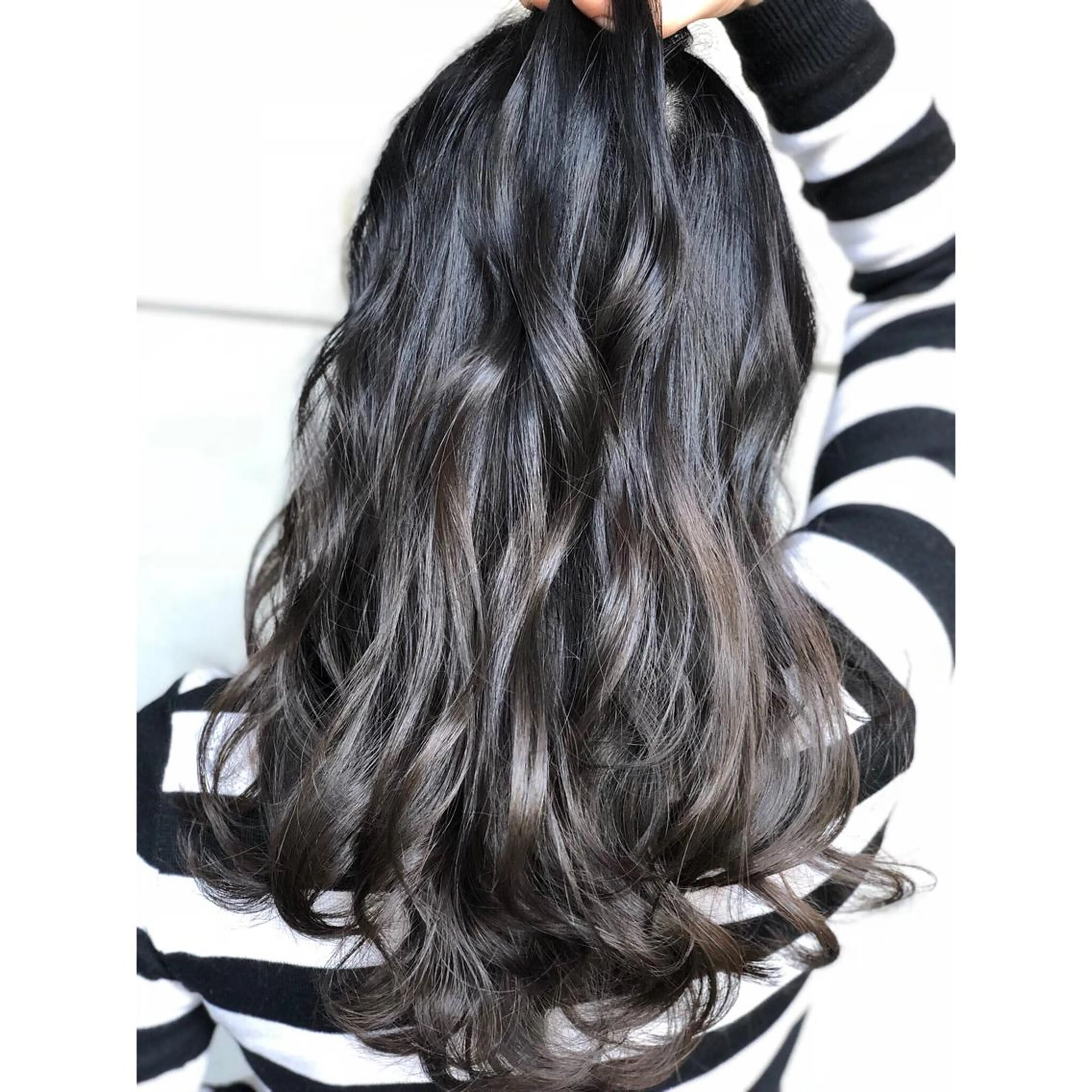 ロング カラー ベージュカラー グレージュ ハイライトカラー オレンジ 3Dハイライト パーソナルカラー診断 できます 木曽 主博のヘアスタイル