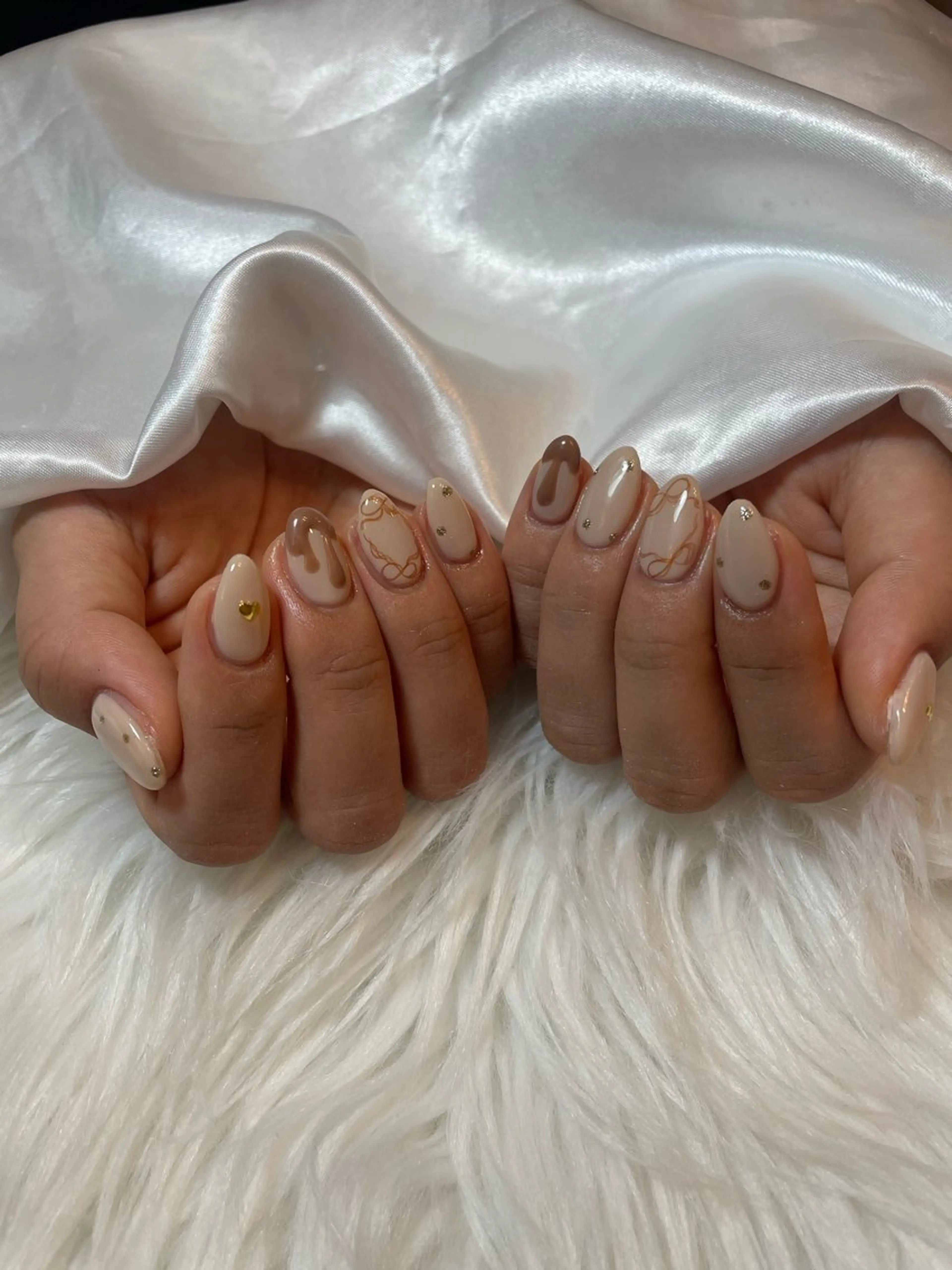 ネイル ブルー キラキラネイル 韓国ネイル マグネットネイル シンプルネイル ハンドネイル timtam --sakiのネイルデザイン