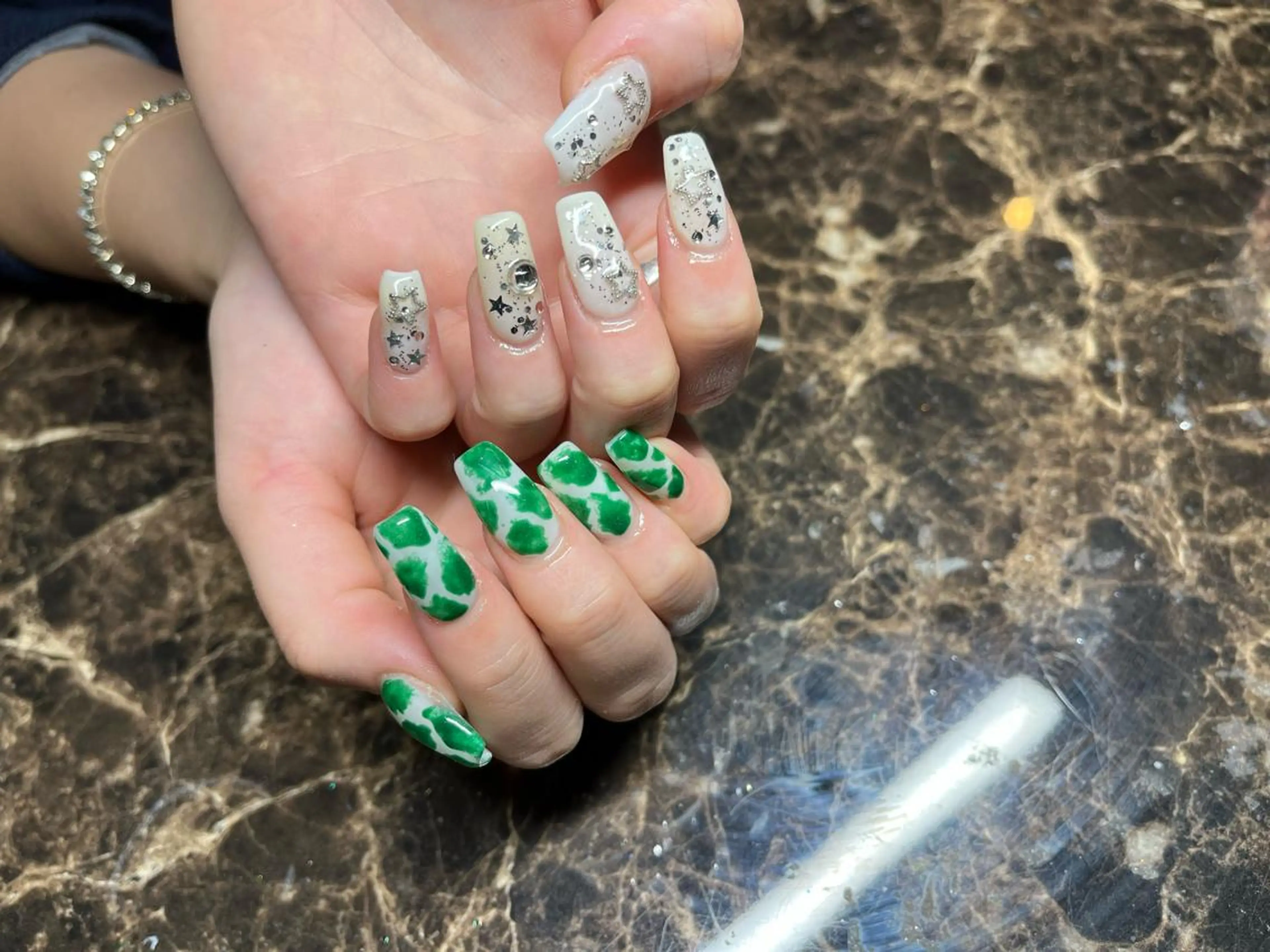 ネイル ハンドネイル IROHA Nail 矢掛萌子のネイルデザイン