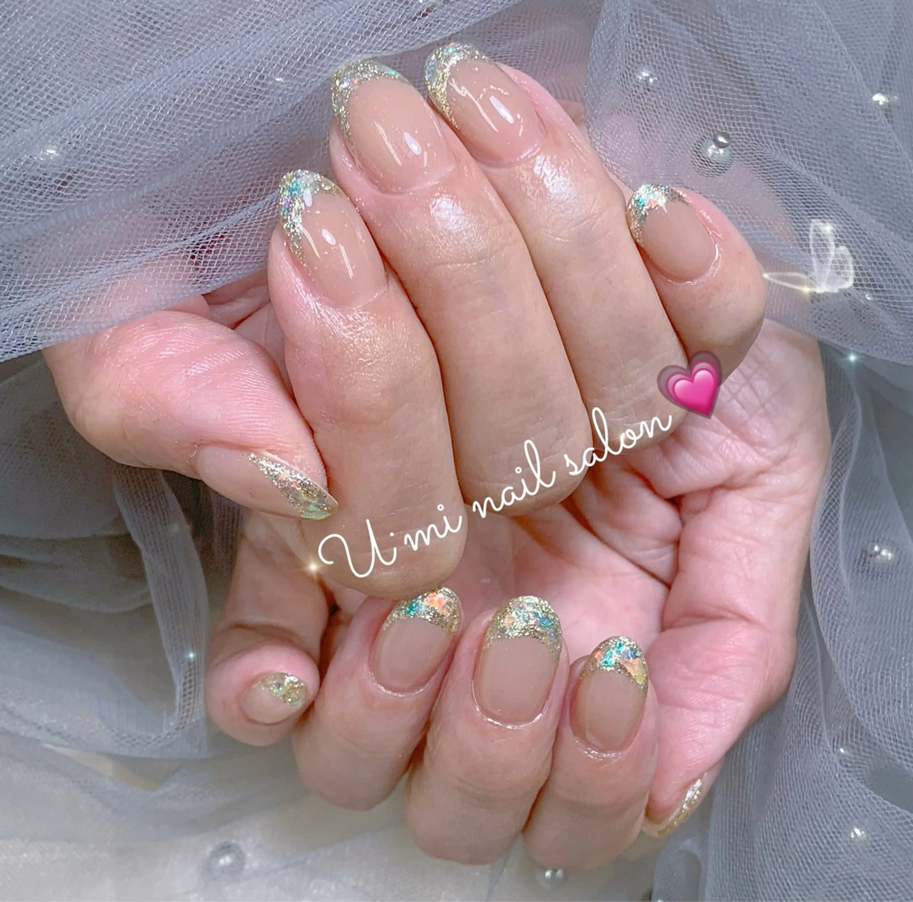 ネイル フレンチネイル ガラスフレンチ ハンドネイル U·Mi nail salon所属・U·Mi 上野御徒町容のネイルデザイン