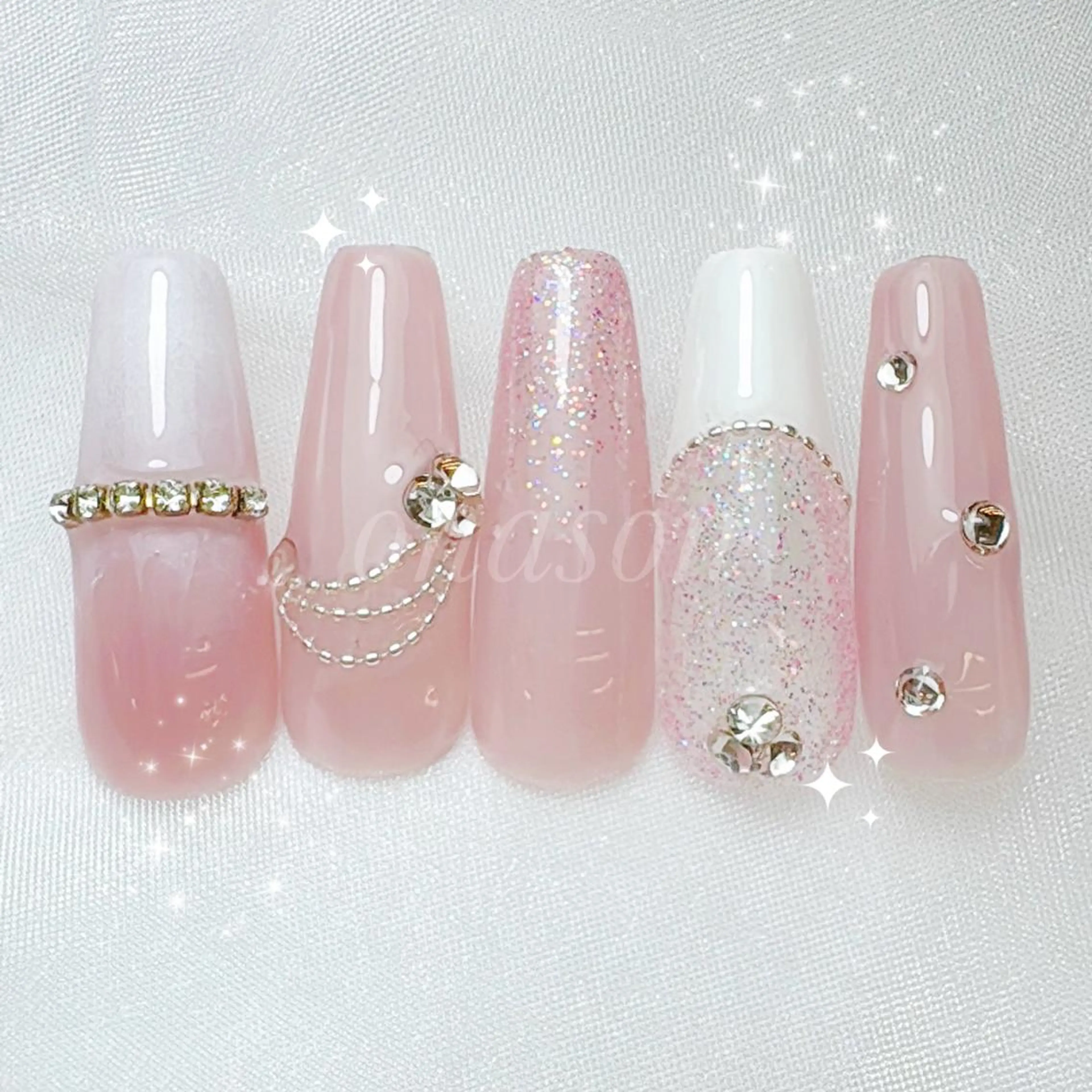 【ハンドオフなし】🎀スカルプ＋アート90分/フレンチ/ミラーワンカラー🎀の写真