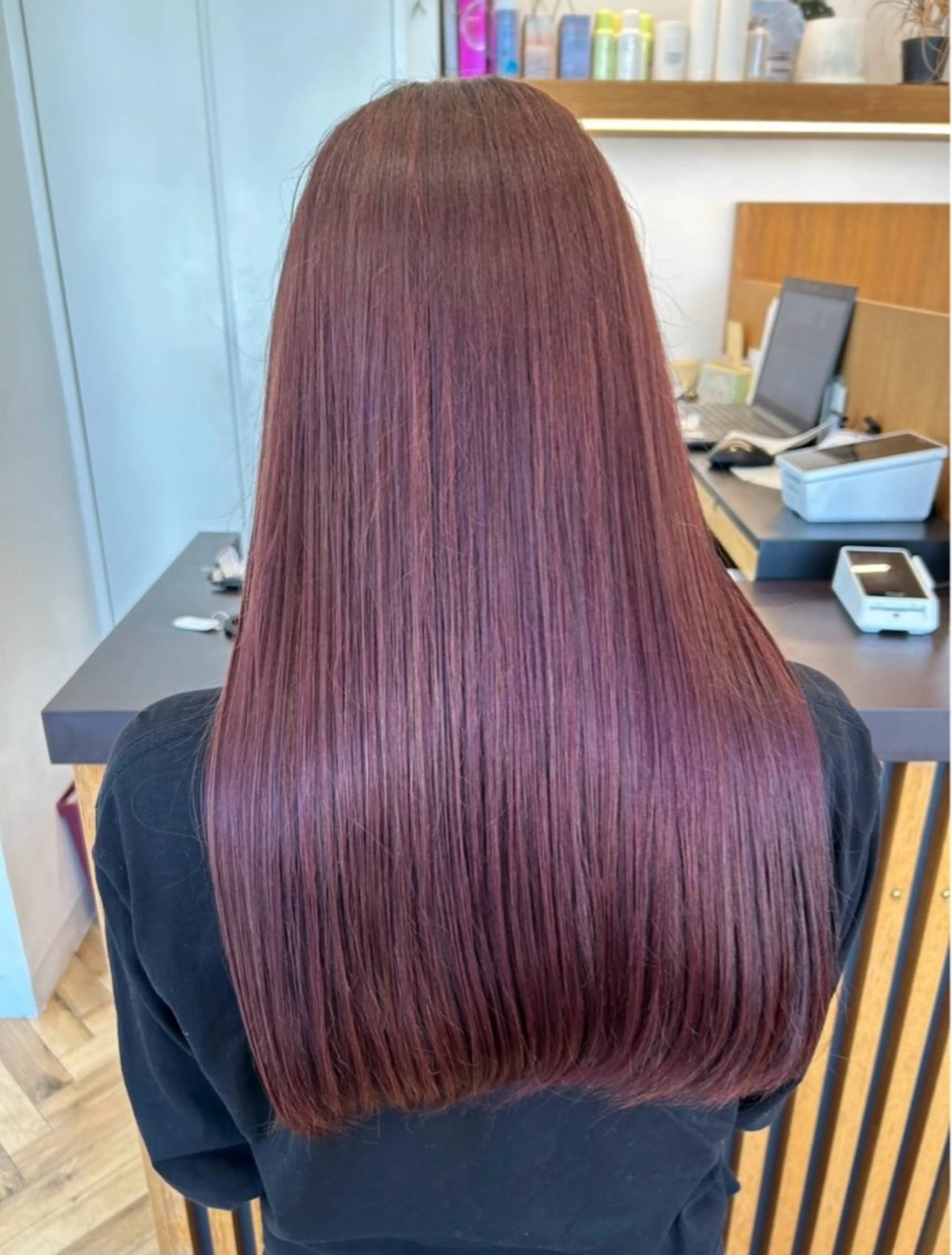 ロング カラー ヘアカラー 艶カラー✨ 河津さくらのヘアスタイル