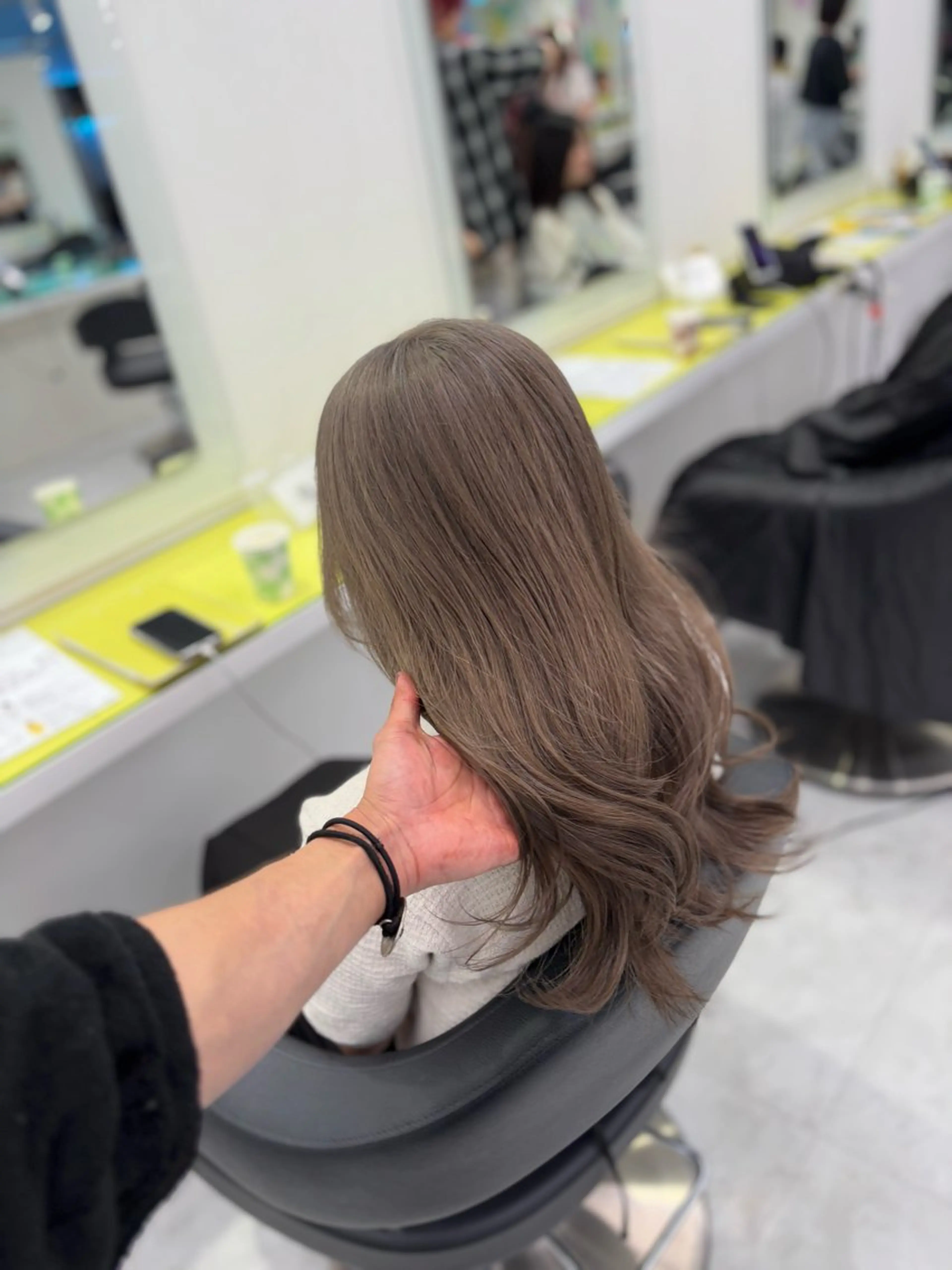 ロング カラー 頭身浴ヘッドスパ🌿 艶カラー/ヒロトのエステ・リラクイメージ