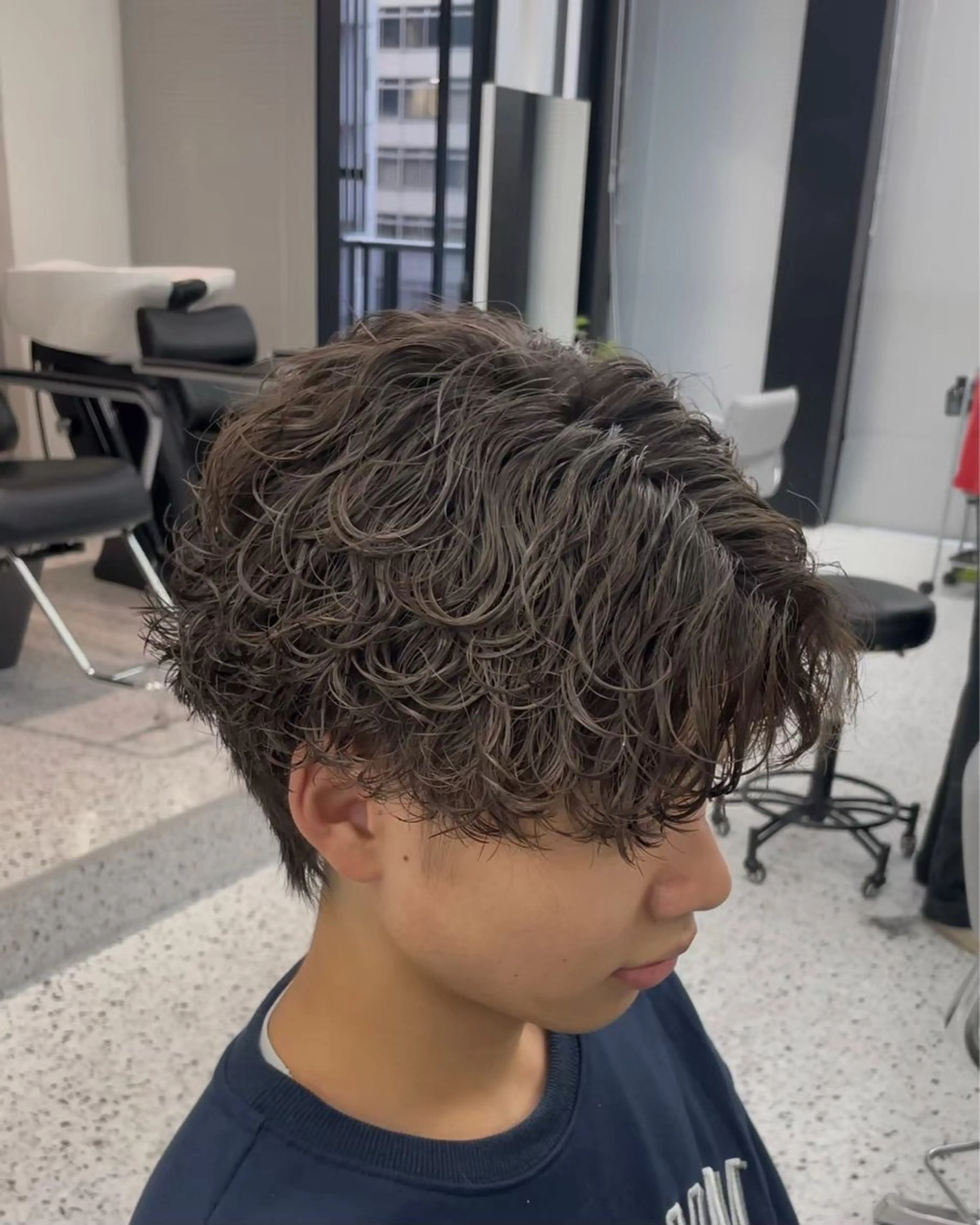 ショート カラー パーマ ✨️メンズ特化波巻き ツイスパ✨️松本真生のヘアスタイル