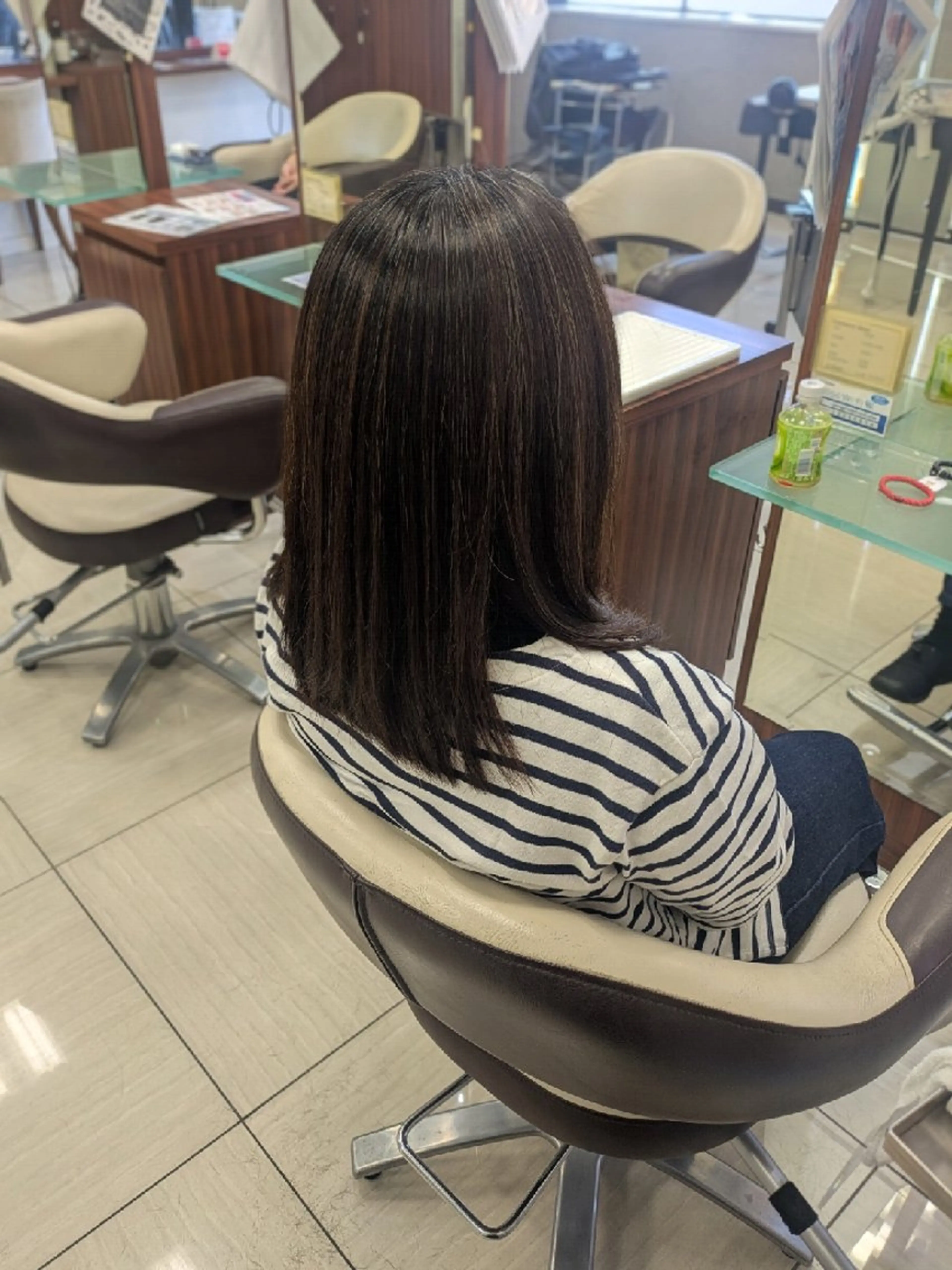 ミディアム ハイライト Yoko ハイライトのヘアスタイル