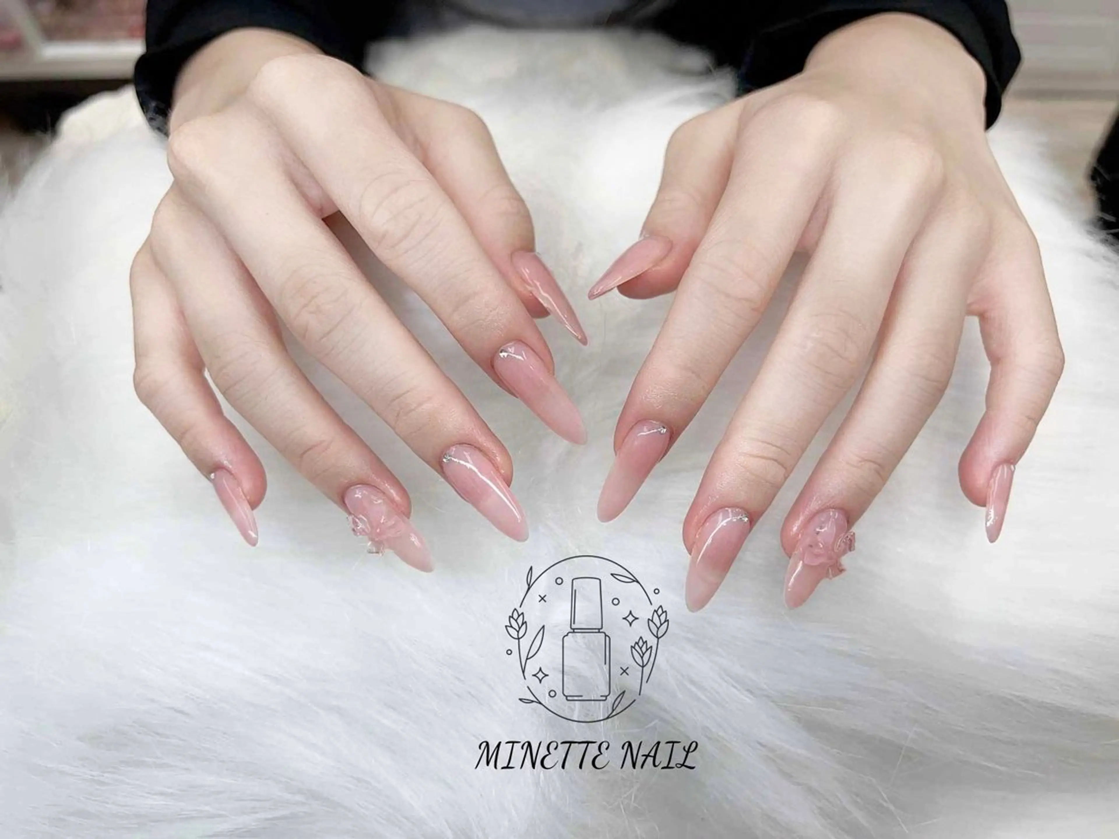 ネイル Minette nailHuongのネイルデザイン